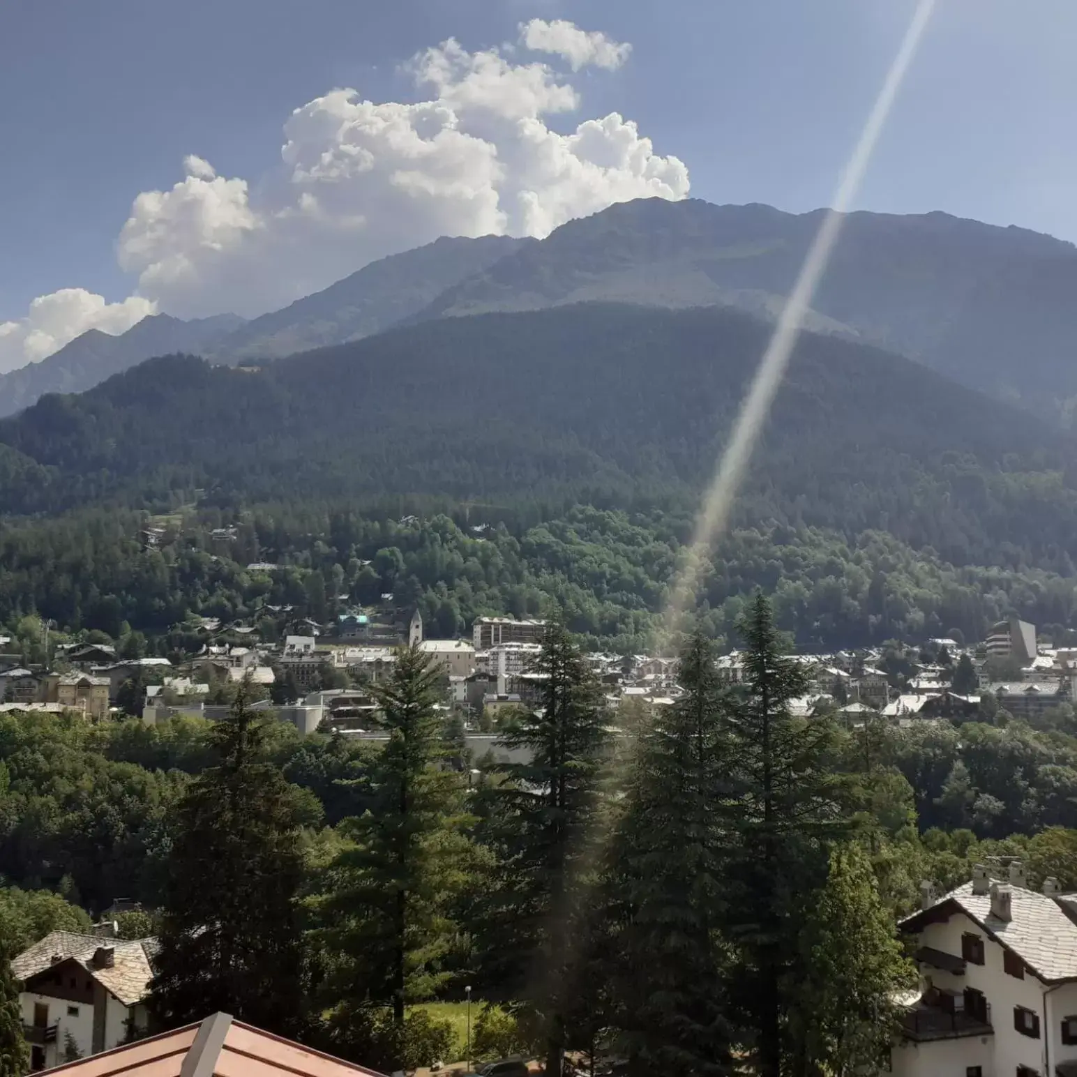 Mountain View in Hotel Ottoz Meublé