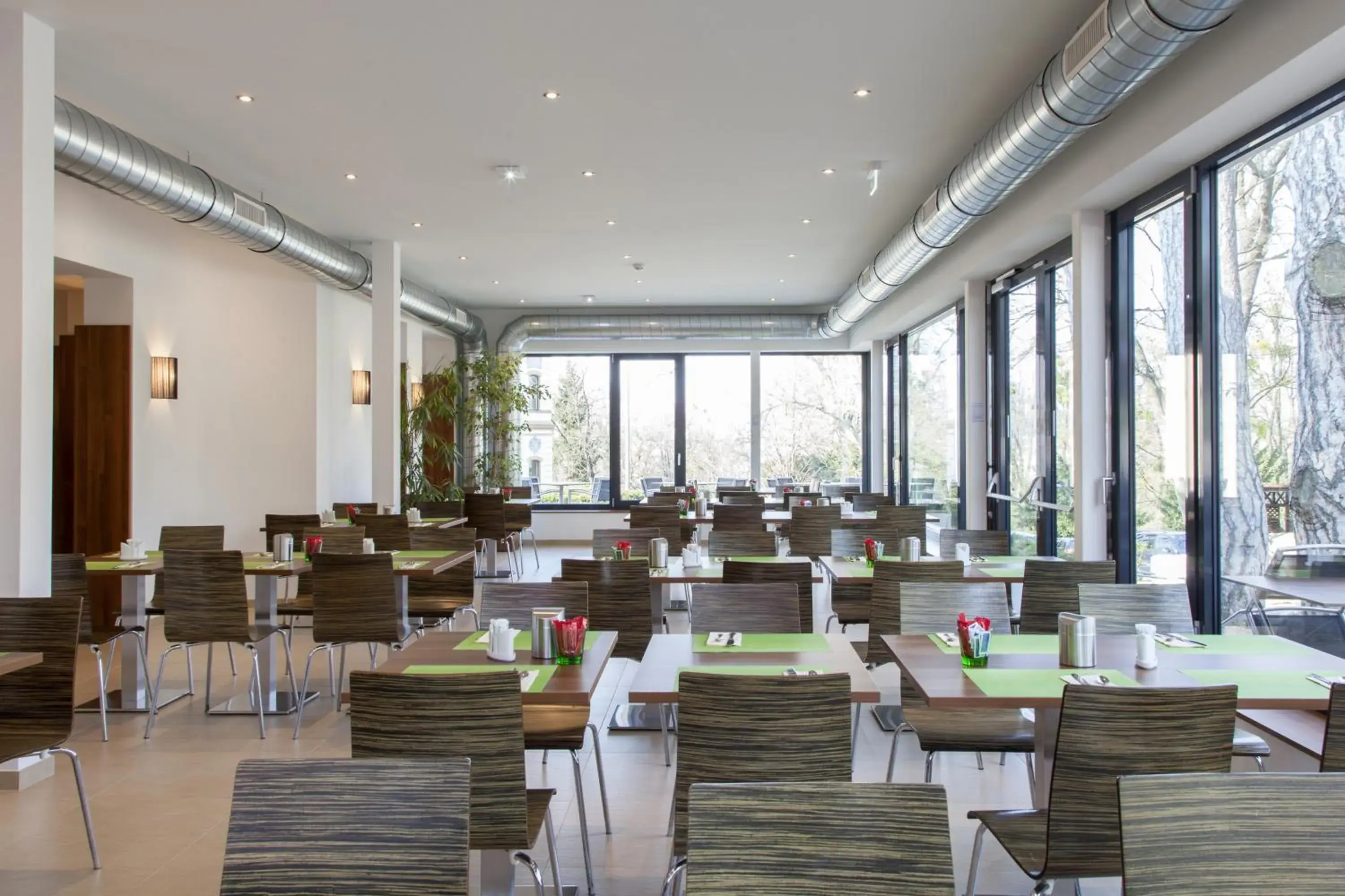Restaurant/Places to Eat in Seminarhotel Springer Schlössl