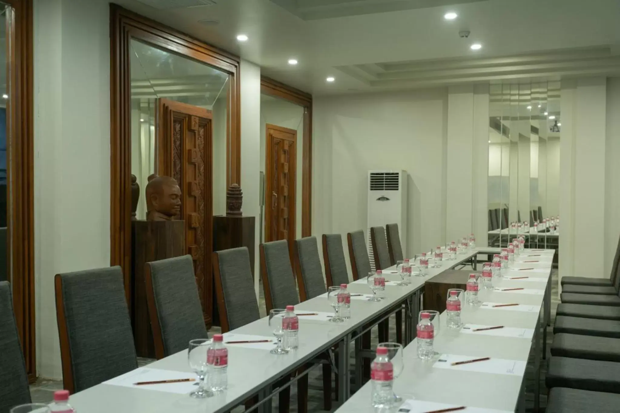 Banquet/Function facilities in HARI Residence & Spa