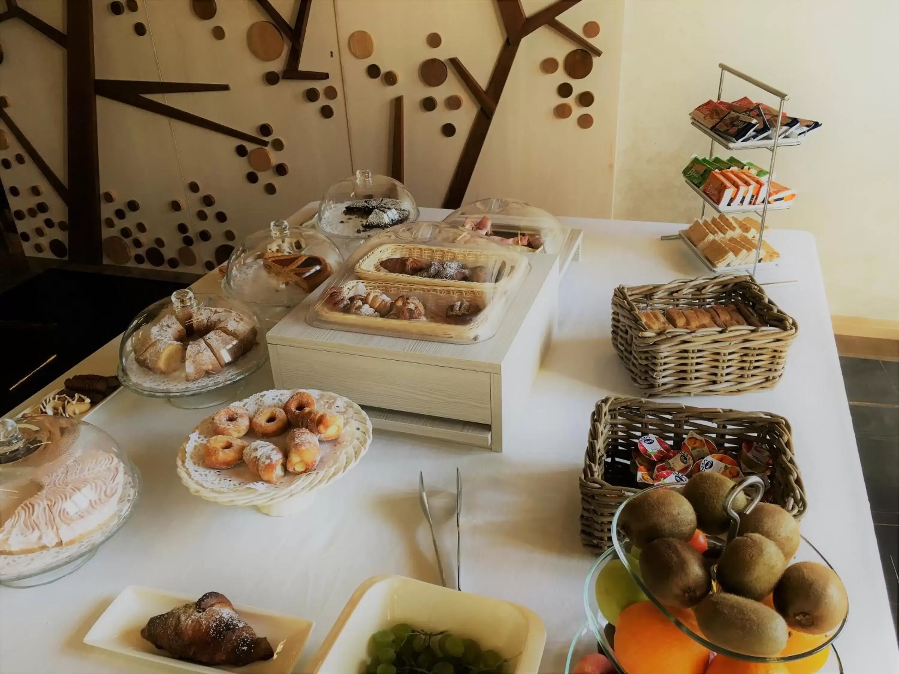 Breakfast, Food in Archeo Hotel