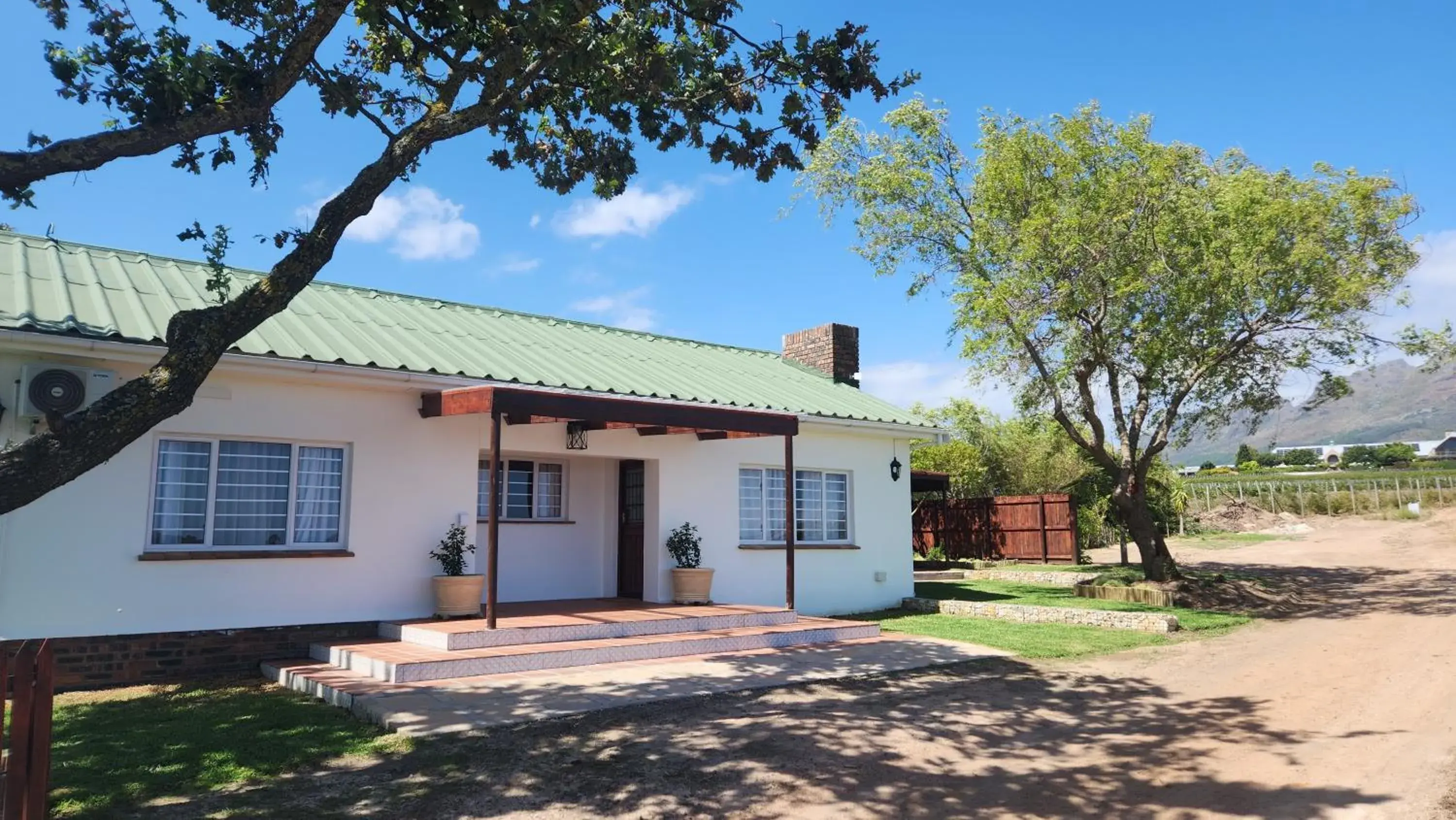 Property Building in Eikendal Lodge