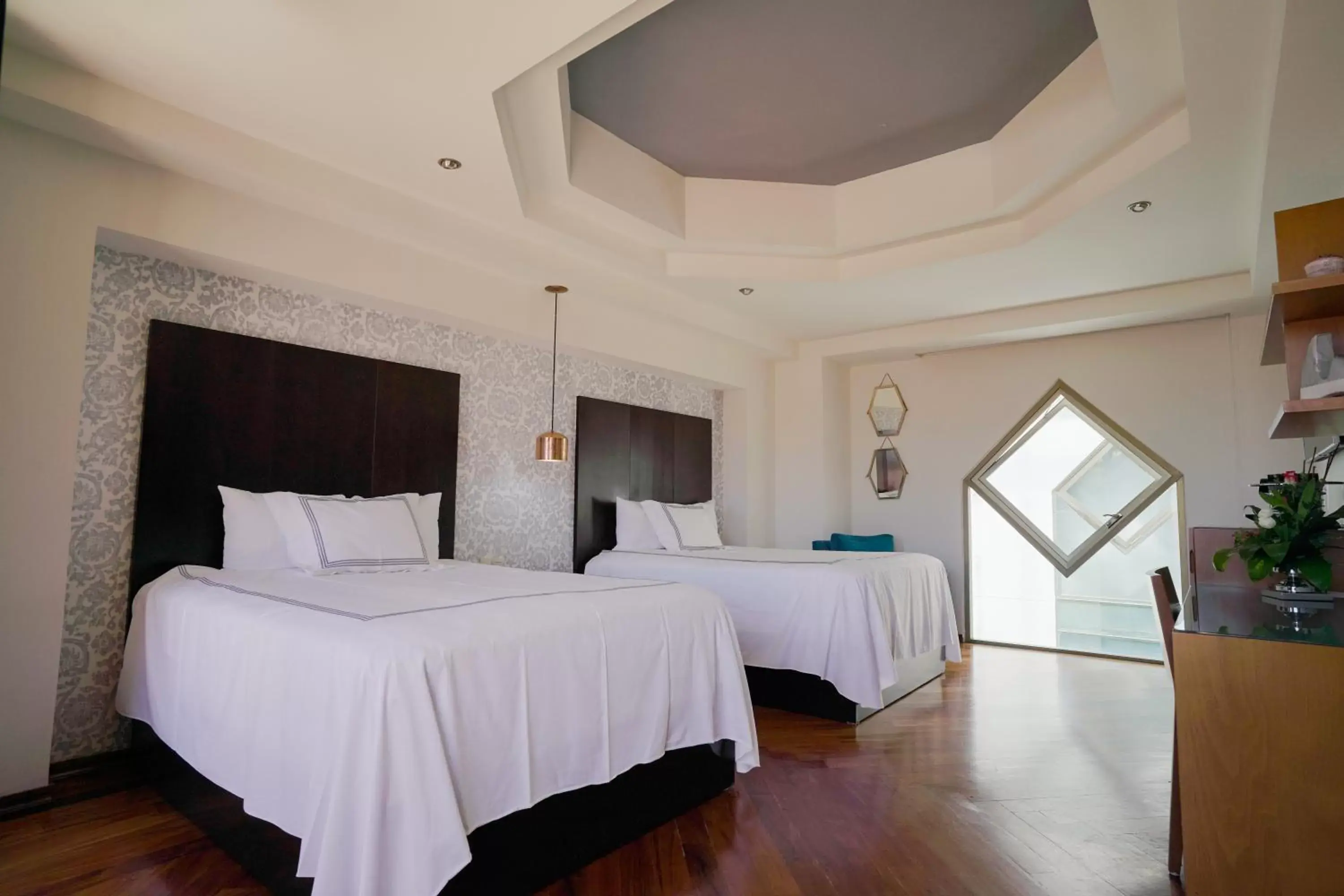 Bed in Santa Rita Hotel del Arte