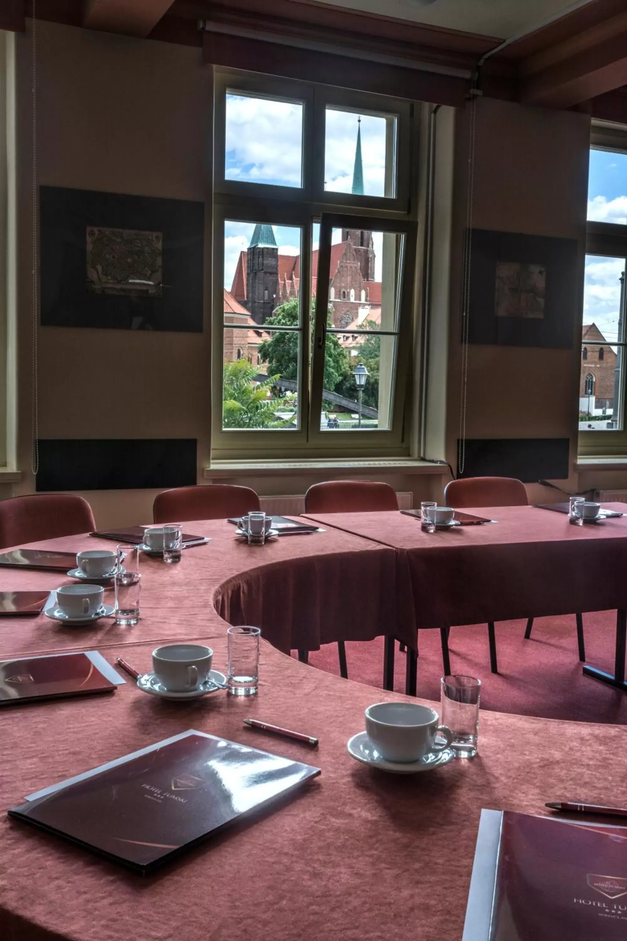 Meeting/conference room, Restaurant/Places to Eat in Great Polonia Wrocław Tumski