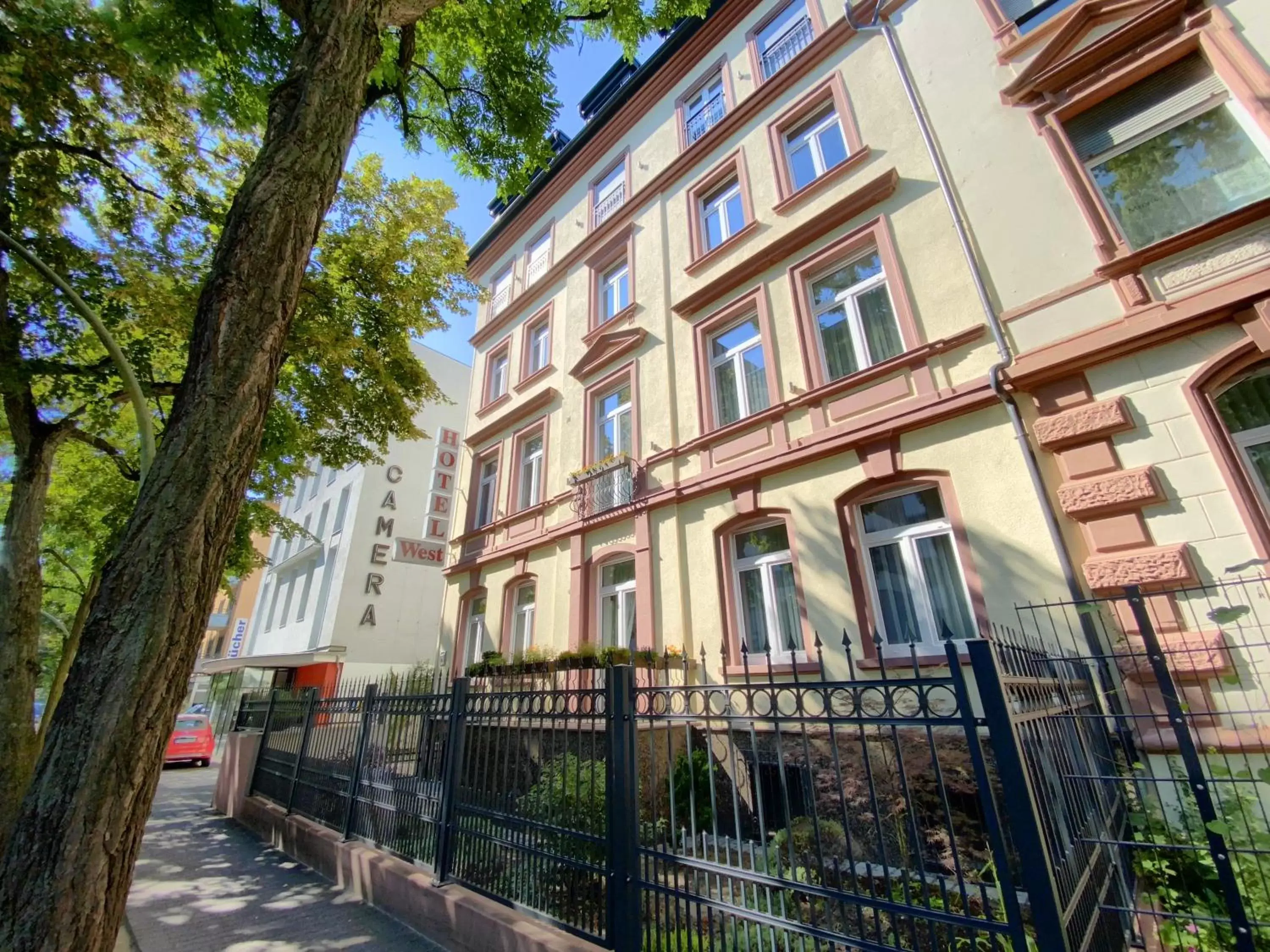 Property Building in Hotel West an der Bockenheimer Warte