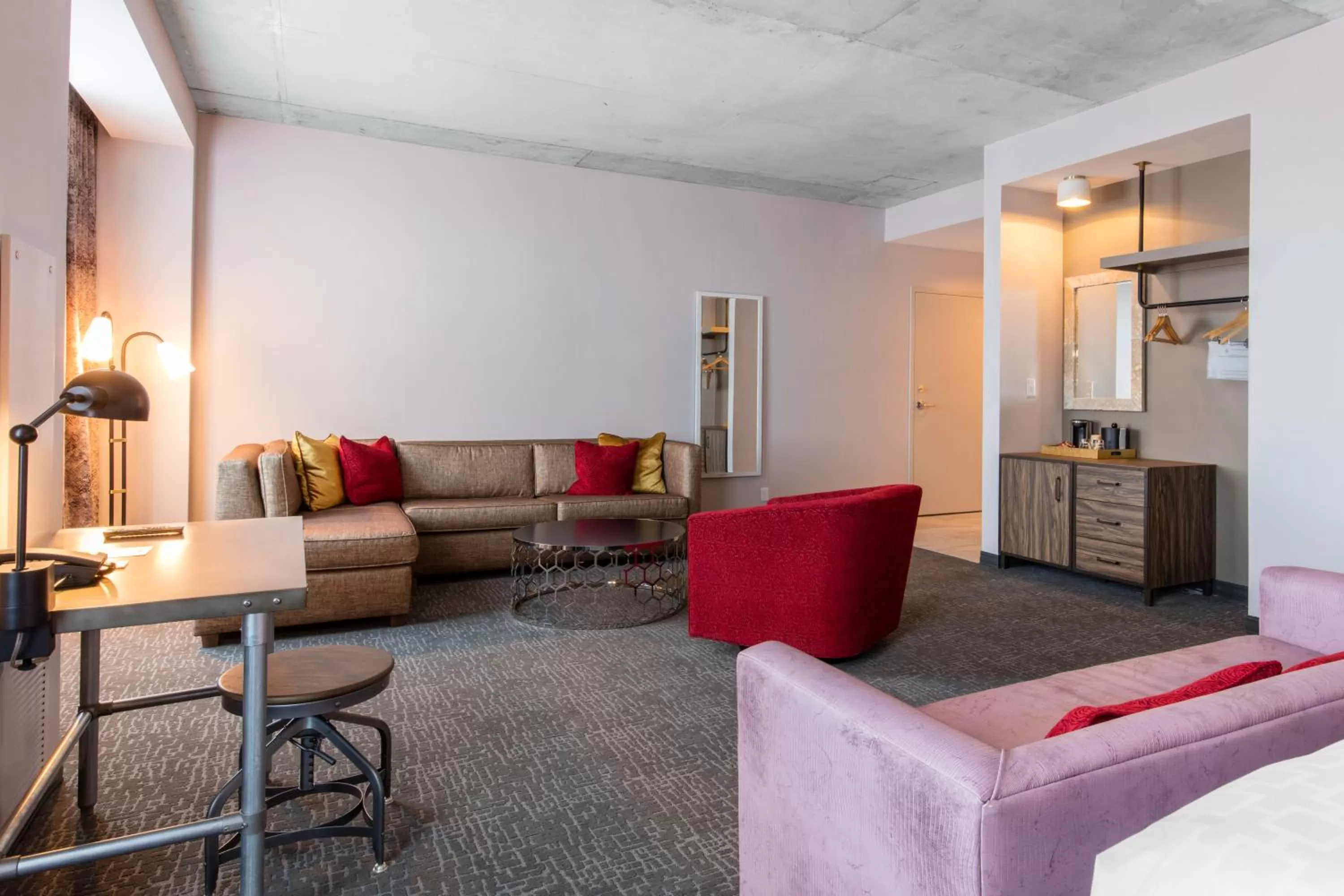 Seating area in Cambria Hotel Nashville Downtown