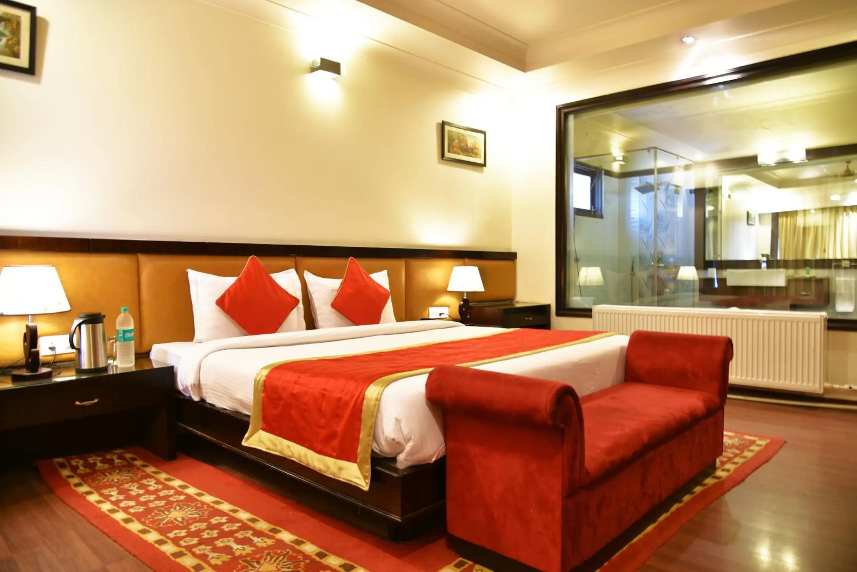 Bedroom, Bed in Indraprastha Resort, Dalhousie