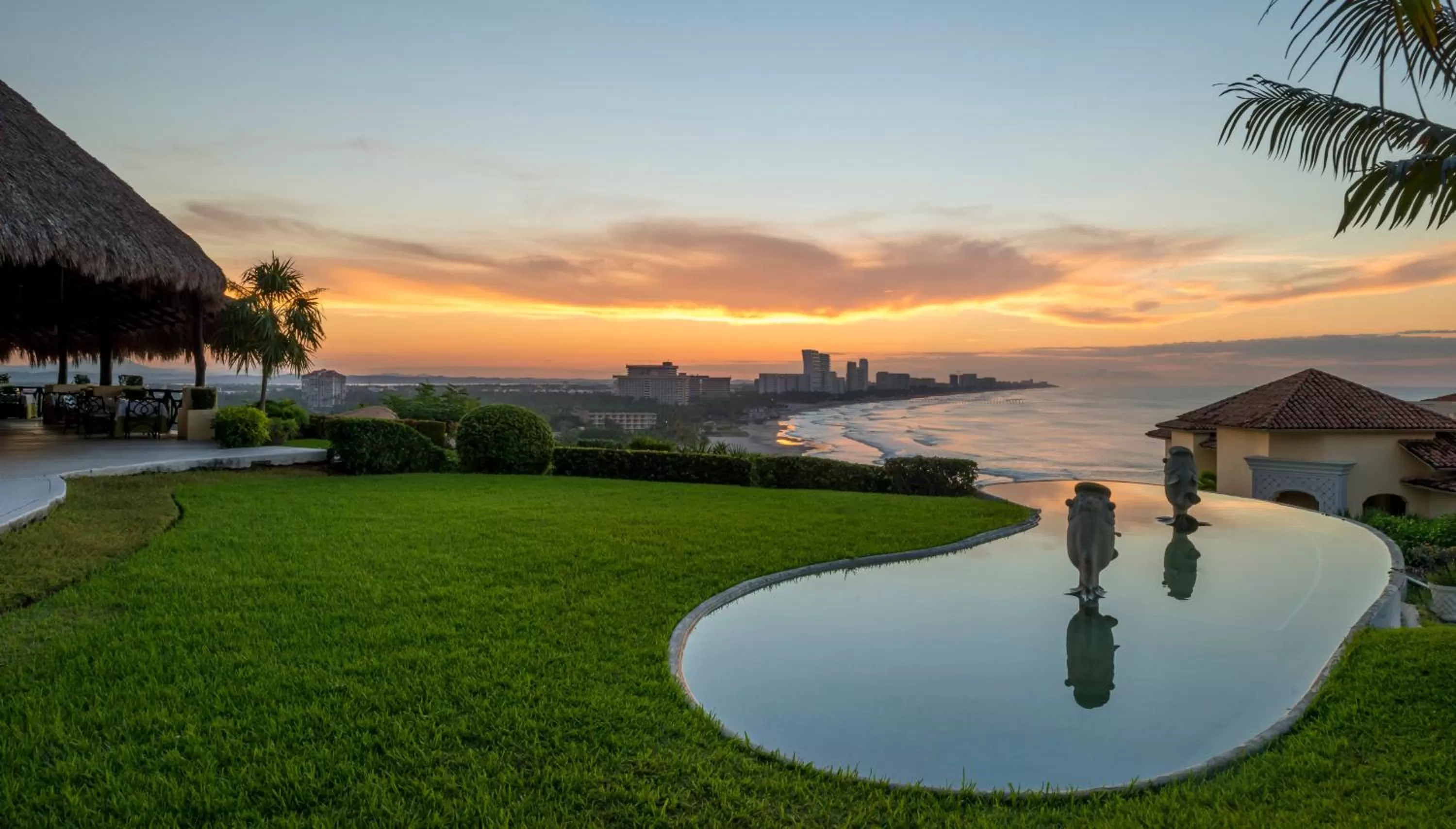 Property building in Quinta Real Acapulco