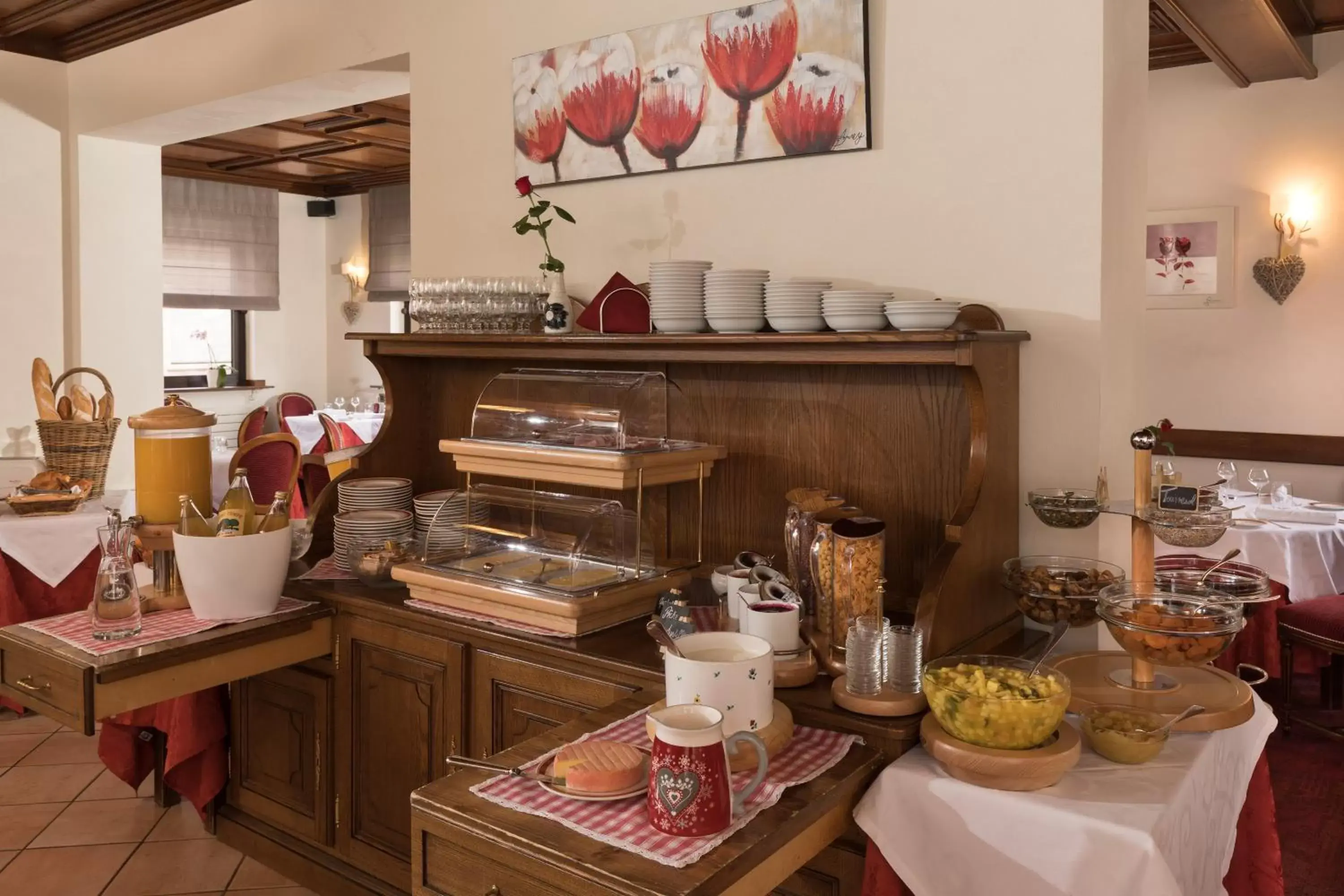 Continental breakfast, Food in Logis Hostellerie Motel Au Bois Le Sire