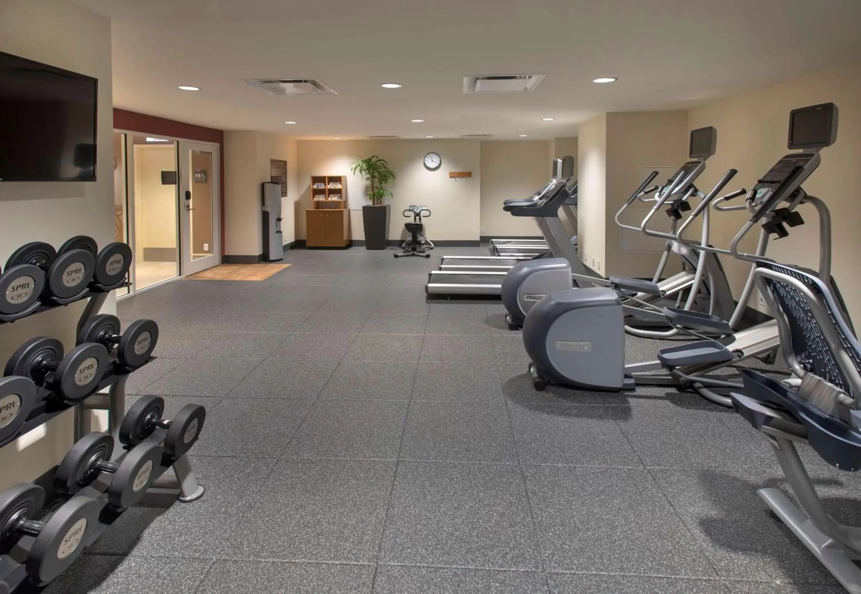Fitness centre/facilities, Fitness Center/Facilities in Hilton Garden Inn Chicago Downtown Riverwalk