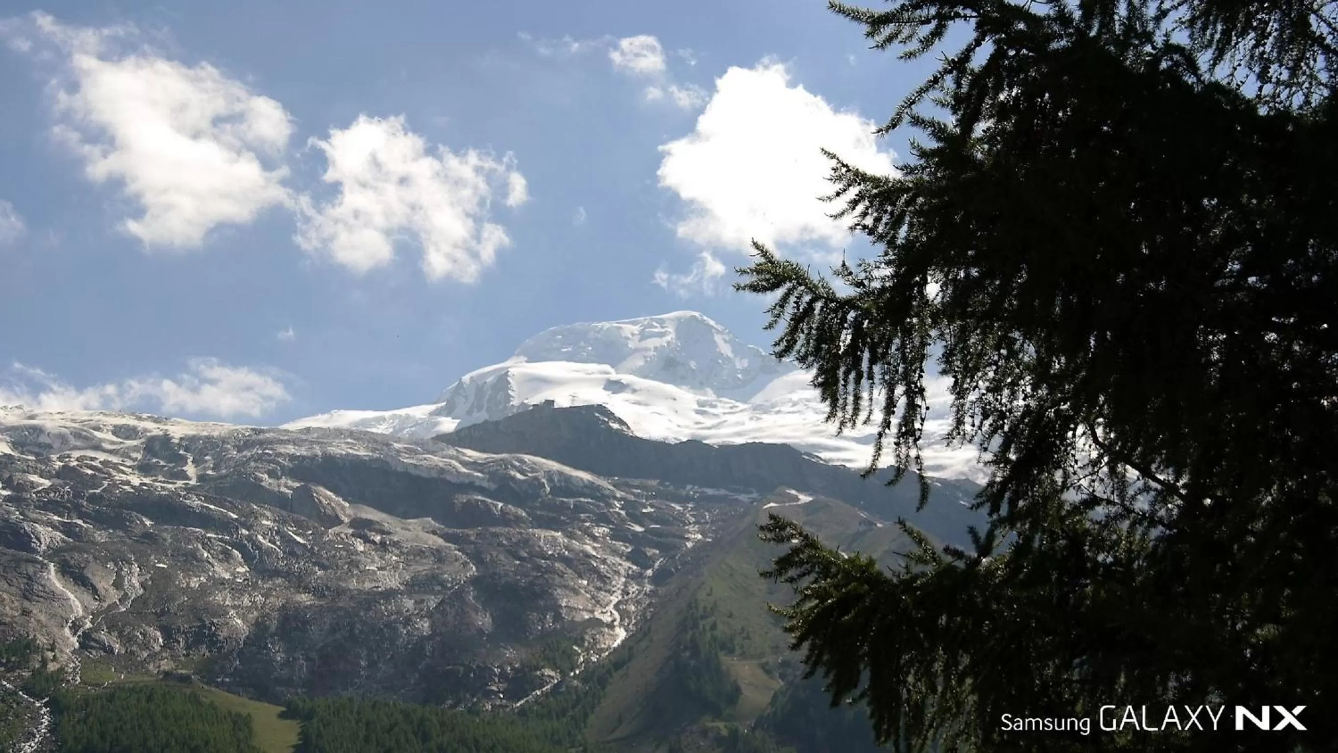 Mountain view in Amber Ski-in/out Hotel & Spa