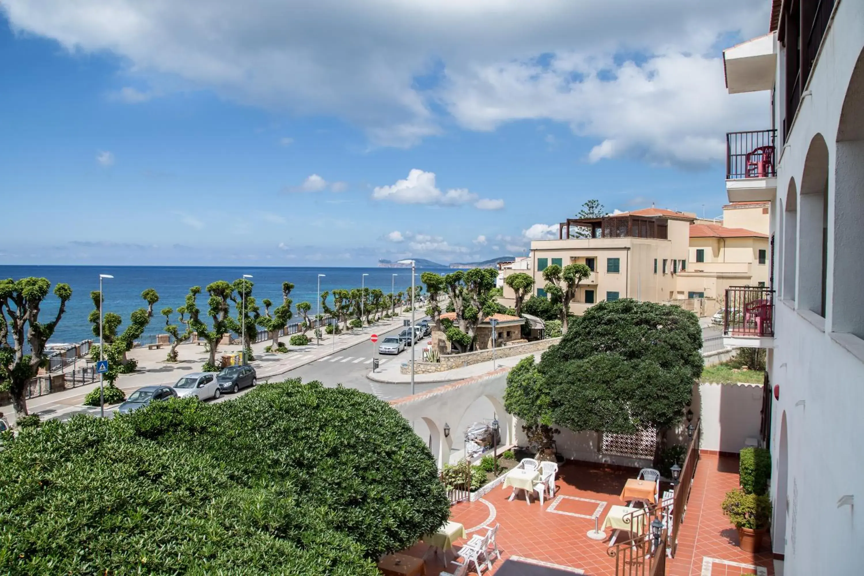 Facade/entrance in Hotel El Balear