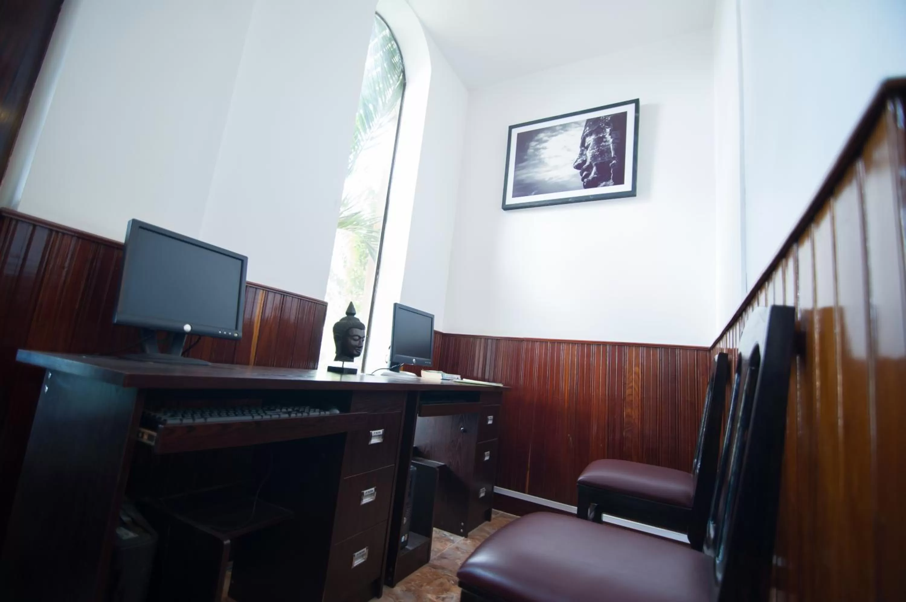 Business facilities in Reaksmey Chanreas Hotel