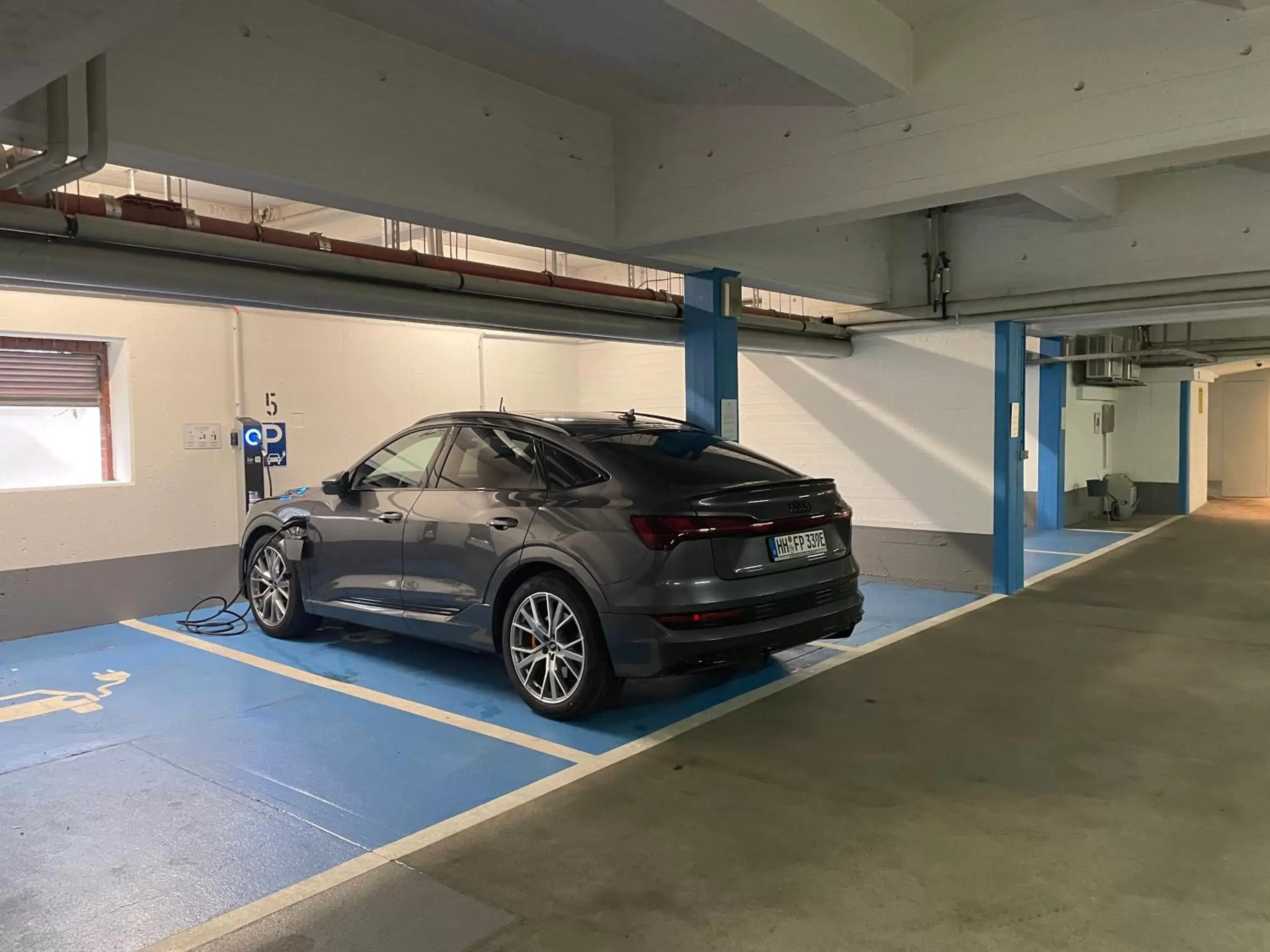 Parking in Best Western Premier Alsterkrug Hotel