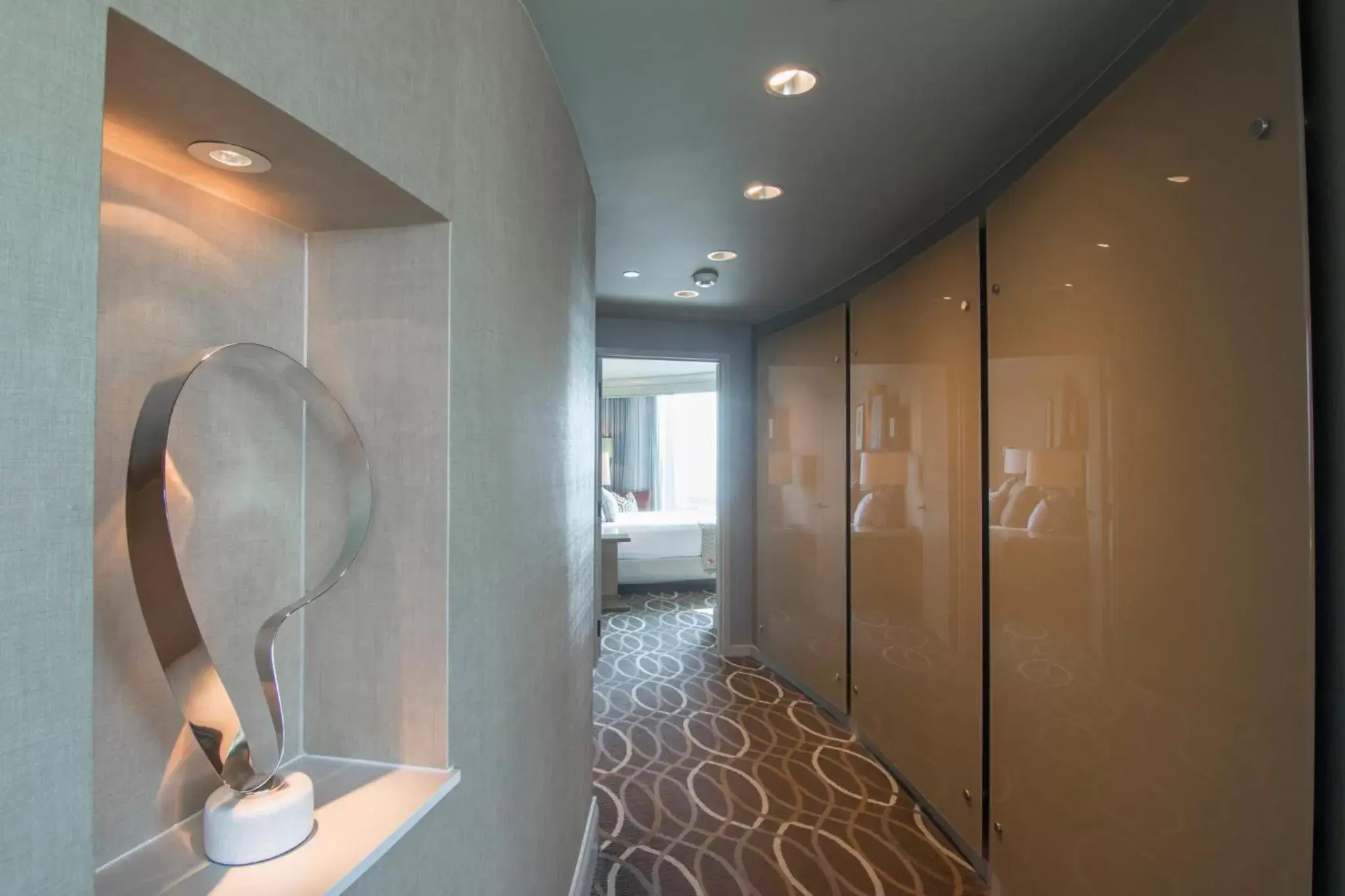 Bedroom, Bathroom in Omni Dallas Hotel