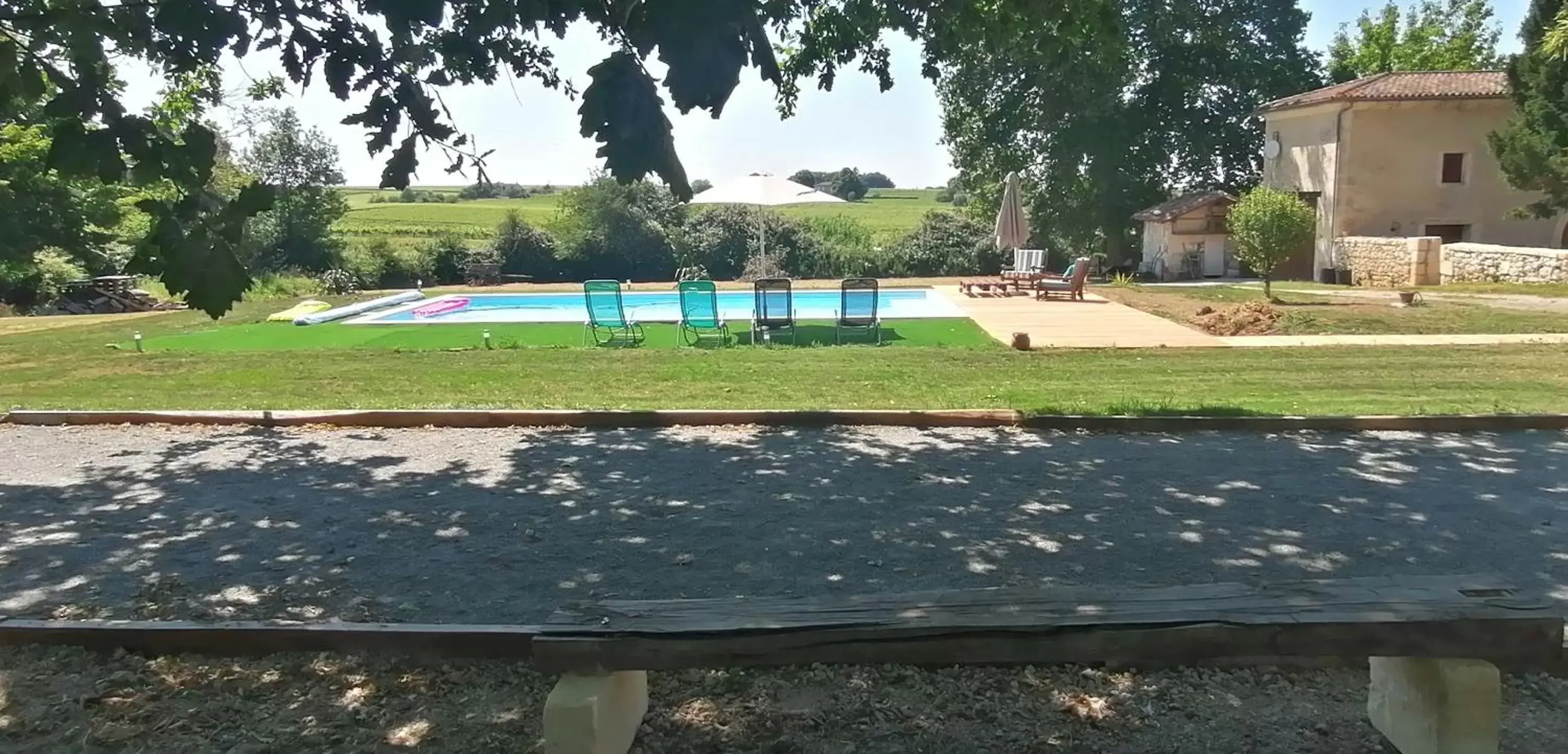 Bowling, Swimming Pool in Domaine de Gaïa, Piscine, Pétanque, Ping Pong, proche Saint-Emilion