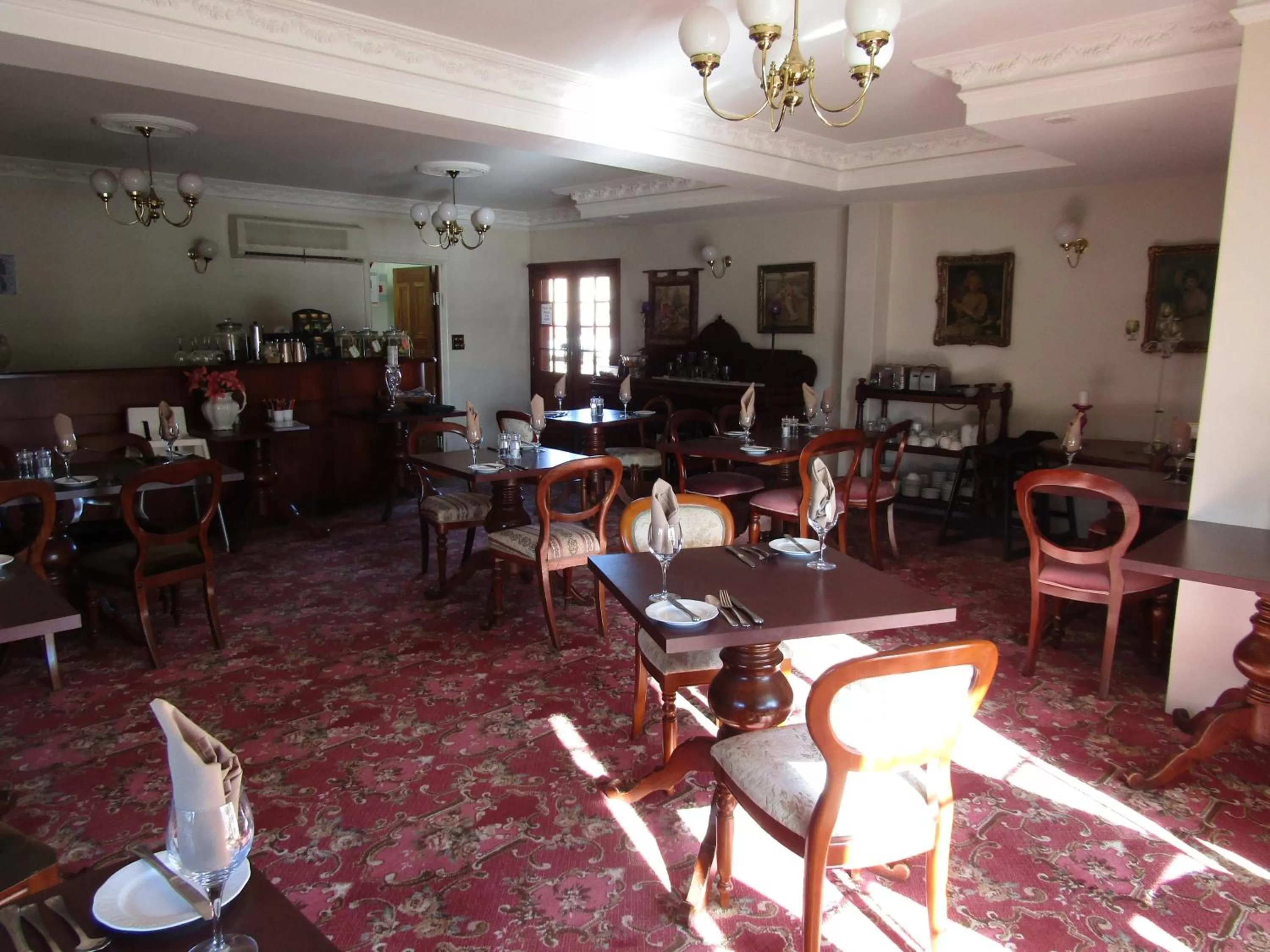 Restaurant/places to eat in Australian Heritage Motor Inn