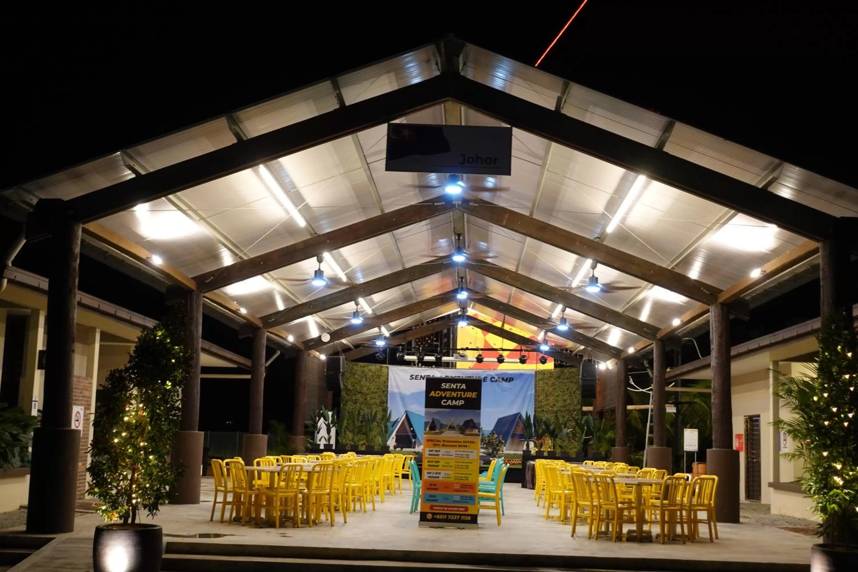 Dining area in SENTA Adventure Camp & Resort