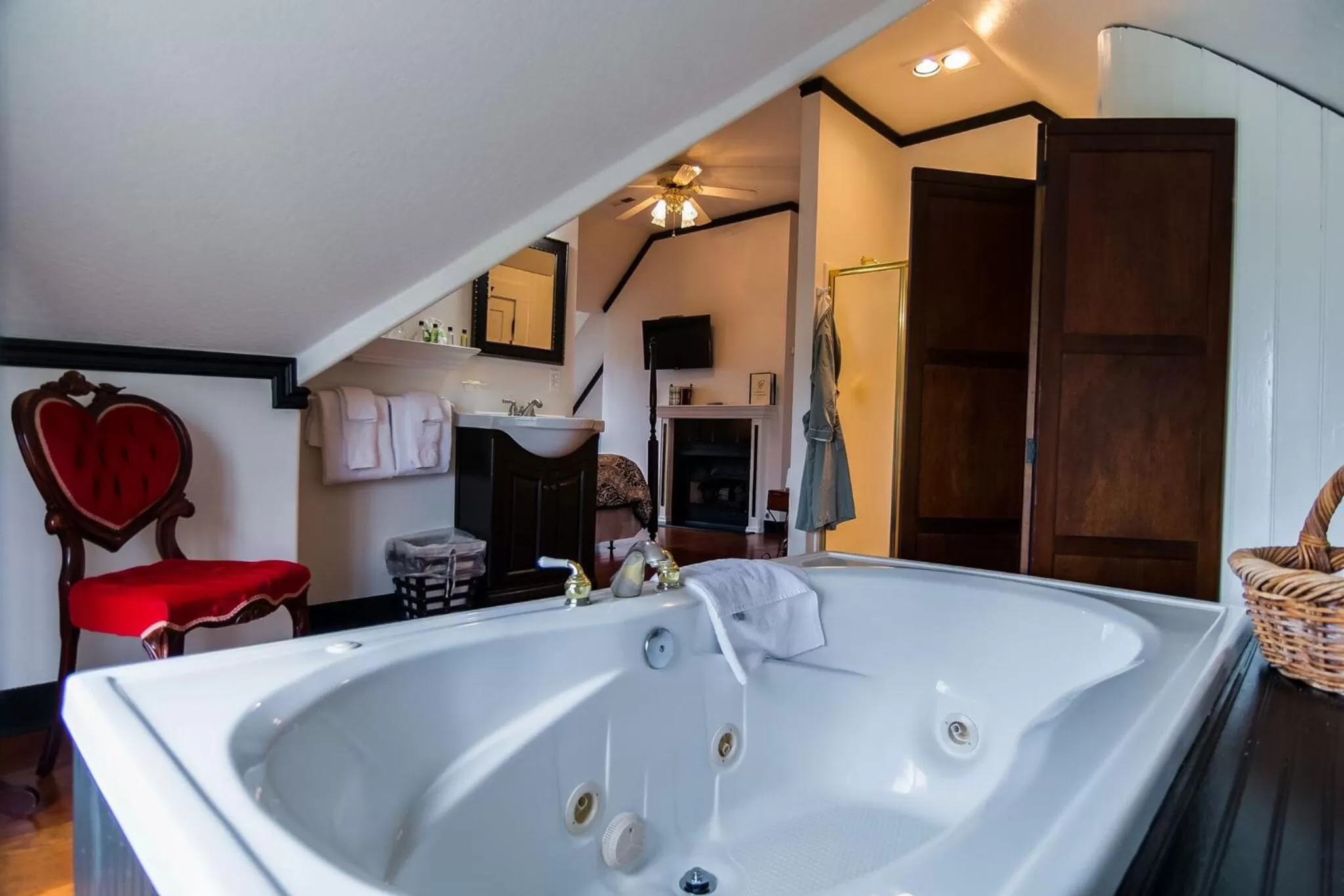 The Campbell House Inn