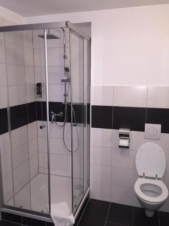 Bathroom in Hotel Continental Koblenz
