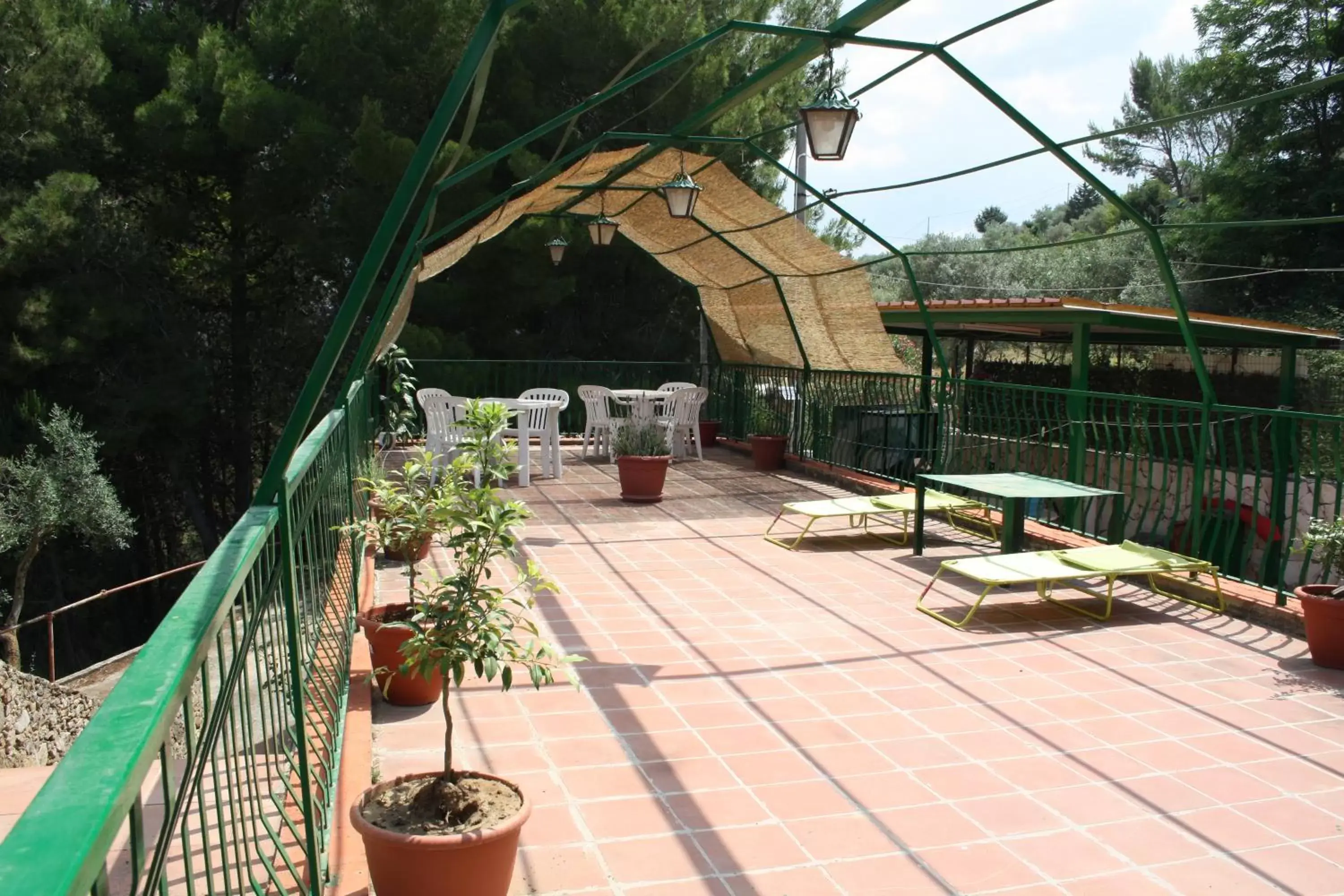 Garden, Balcony/Terrace in B&B Borgo Pileri