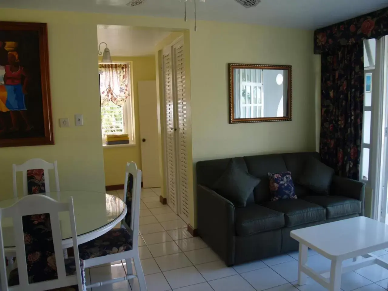 Living room, Seating Area in Sandcastles Resort, Ocho Rios