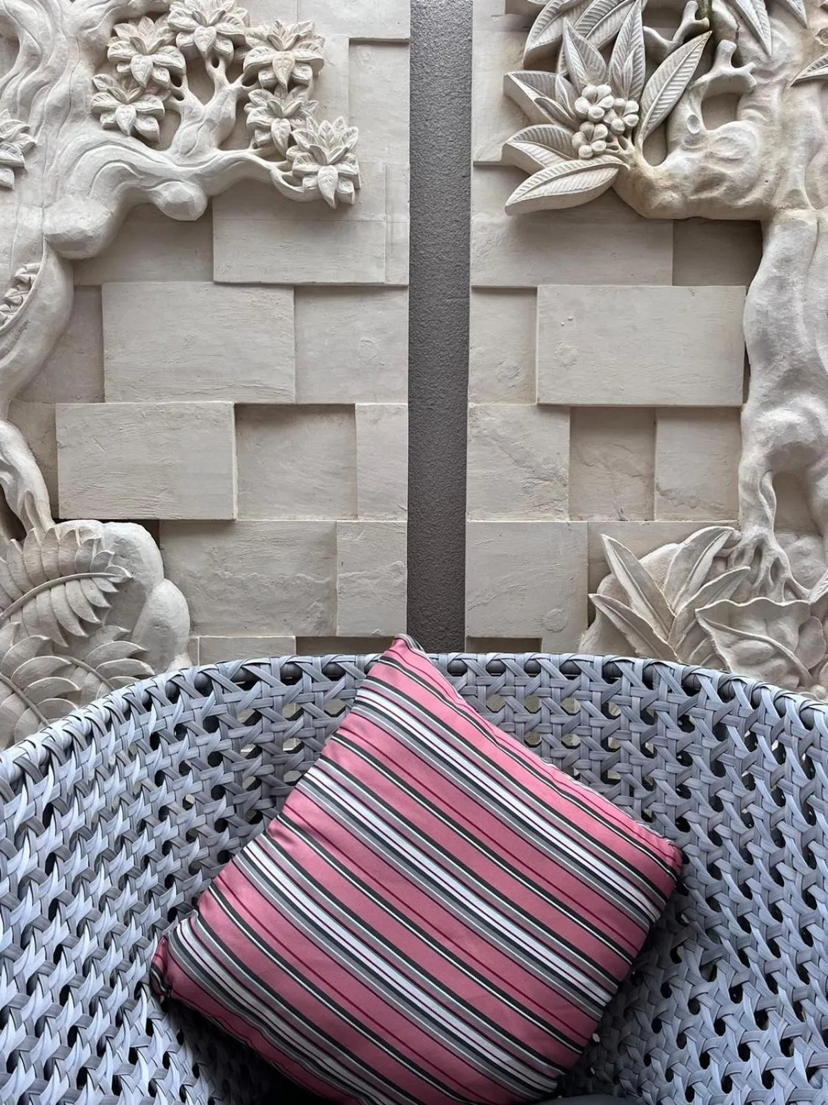 Seating area in Swiss-Belhotel Tuban Bali