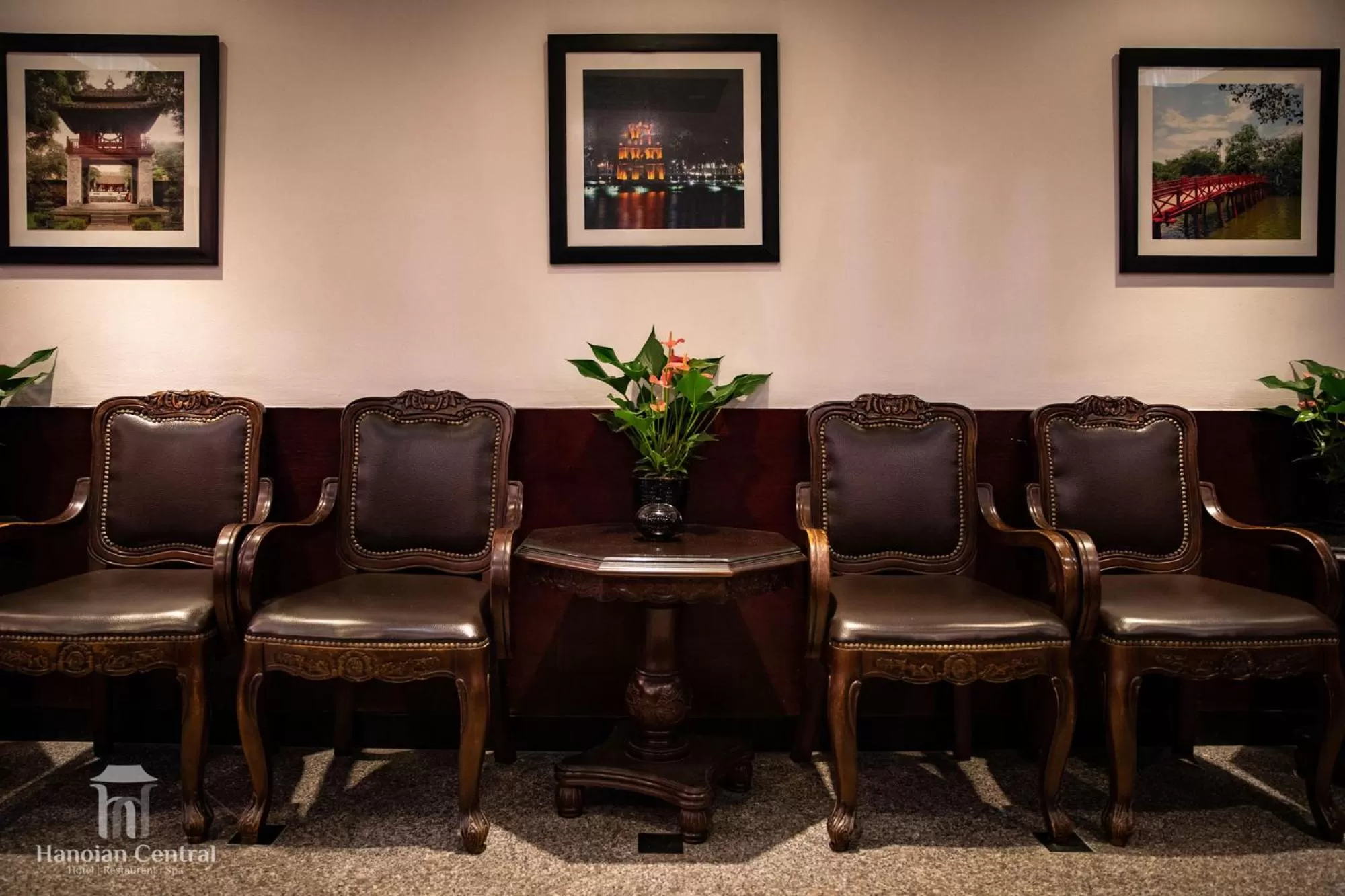 Lobby or reception in Hanoian Central Hotel & Spa