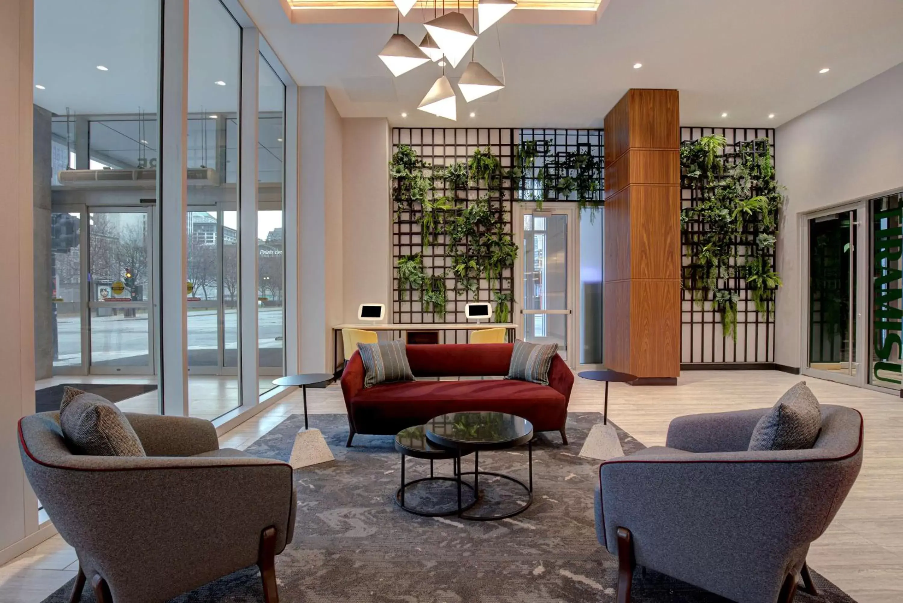 Business facilities, Lobby/Reception in Homewood Suites By Hilton Montreal Downtown