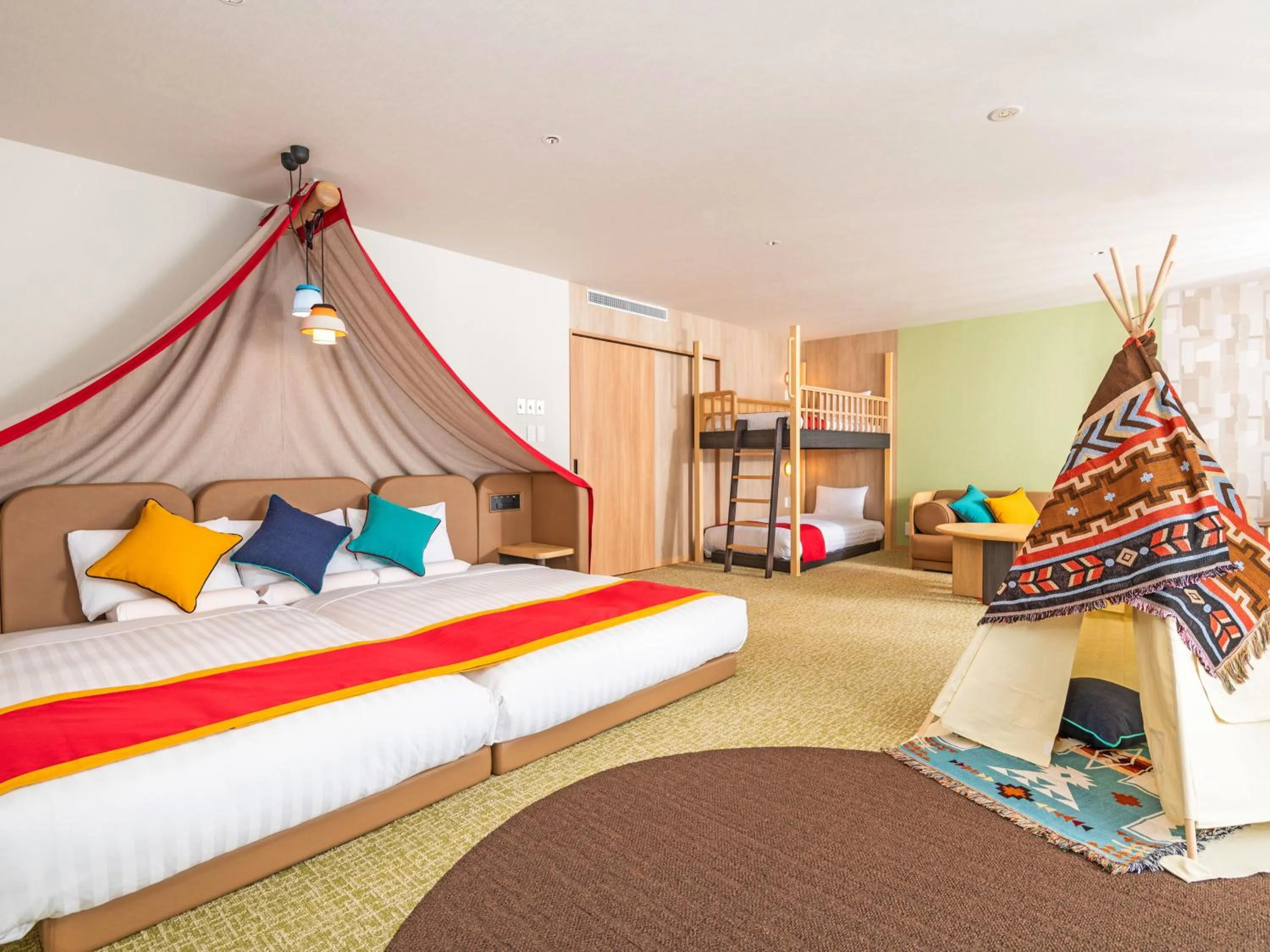 Photo of the whole room, Bed in Kirishima Kokusai Hotel