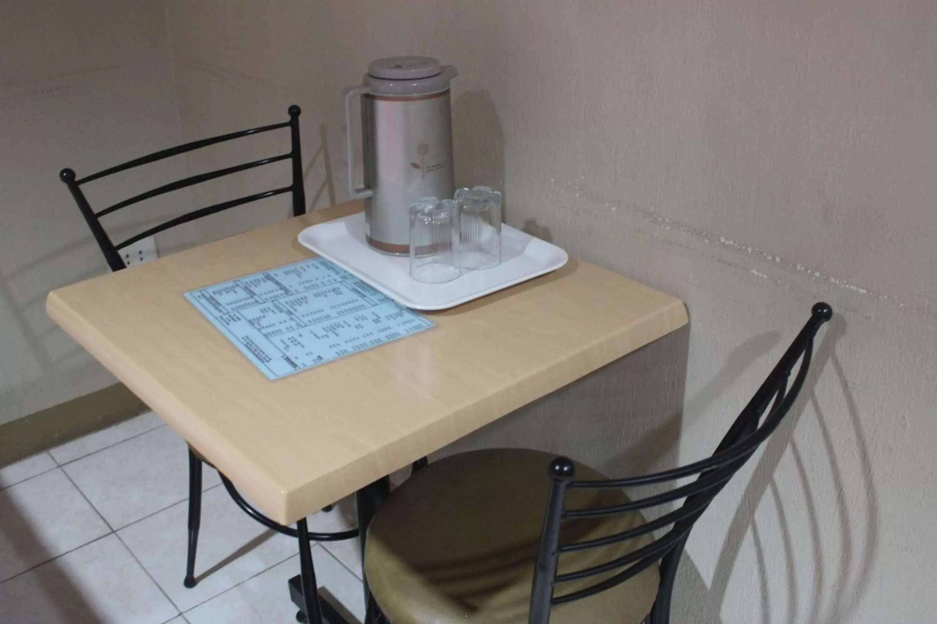 Seating area in Elegant Circle Inn