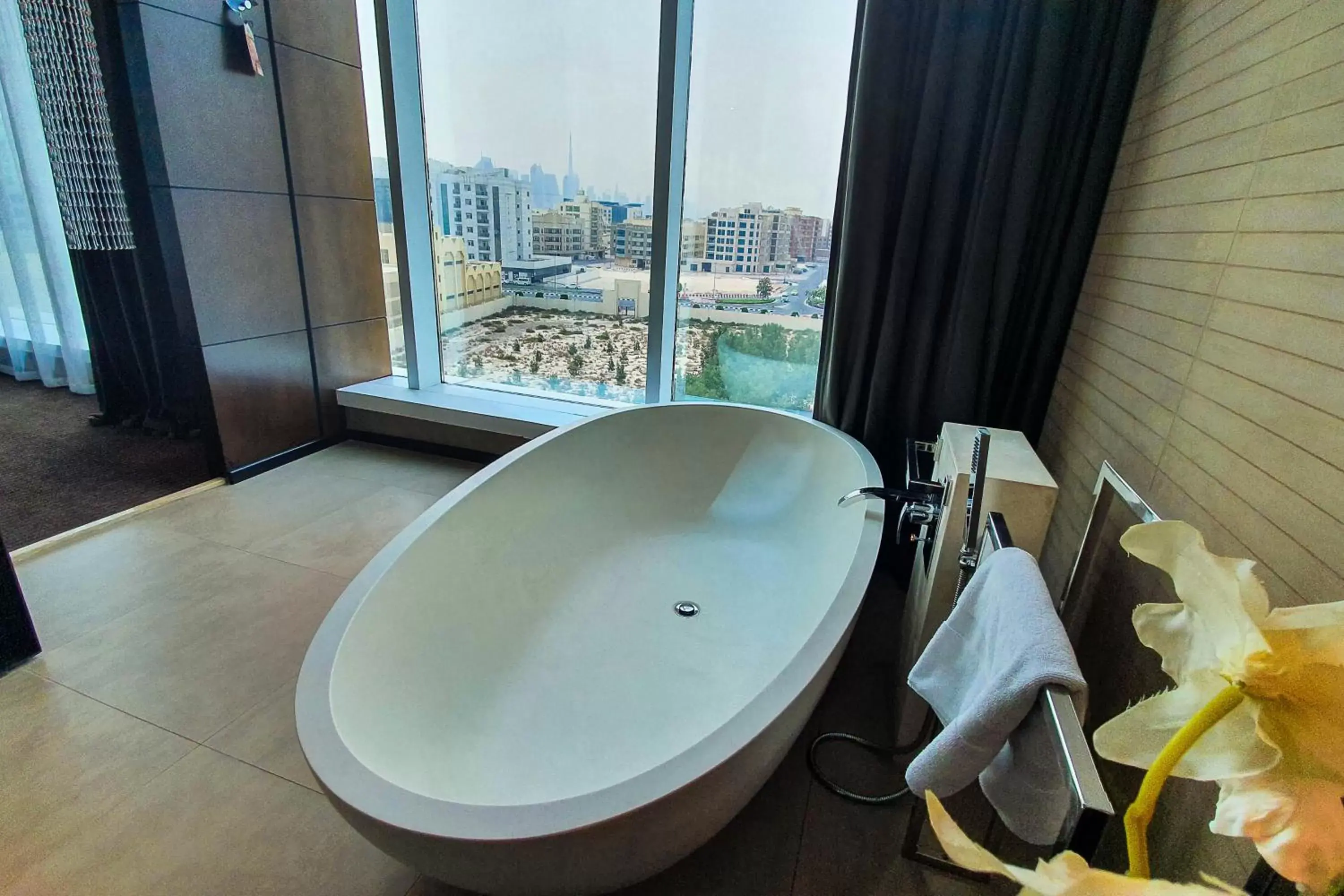 View (from property/room), Bathroom in The Canvas Dubai - MGallery Hotel Collection