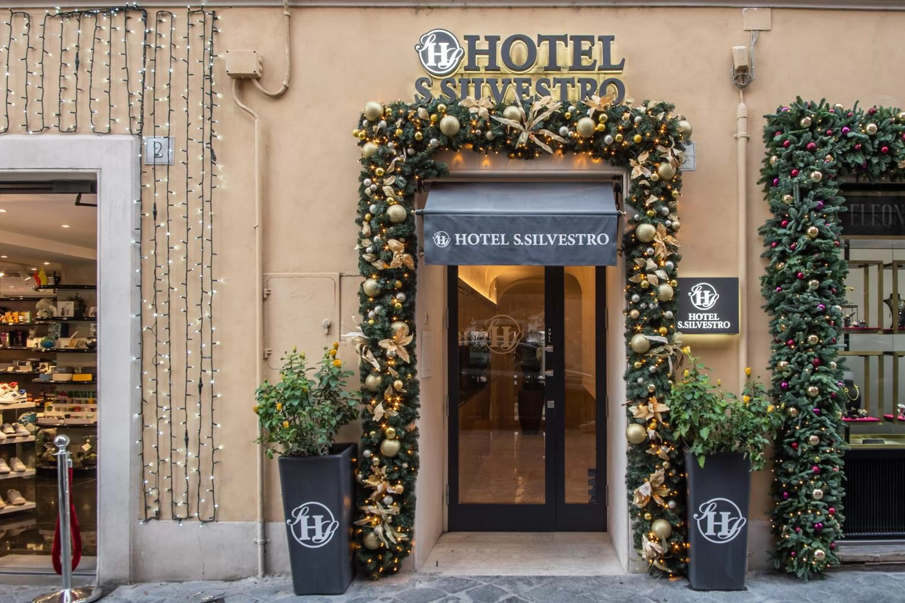 Property building in Hotel San Silvestro