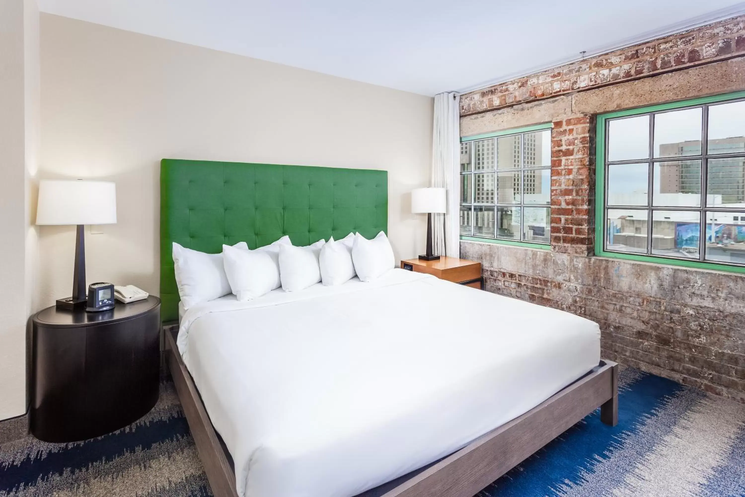 Deluxe Suite - single occupancy in The Mercantile Hotel