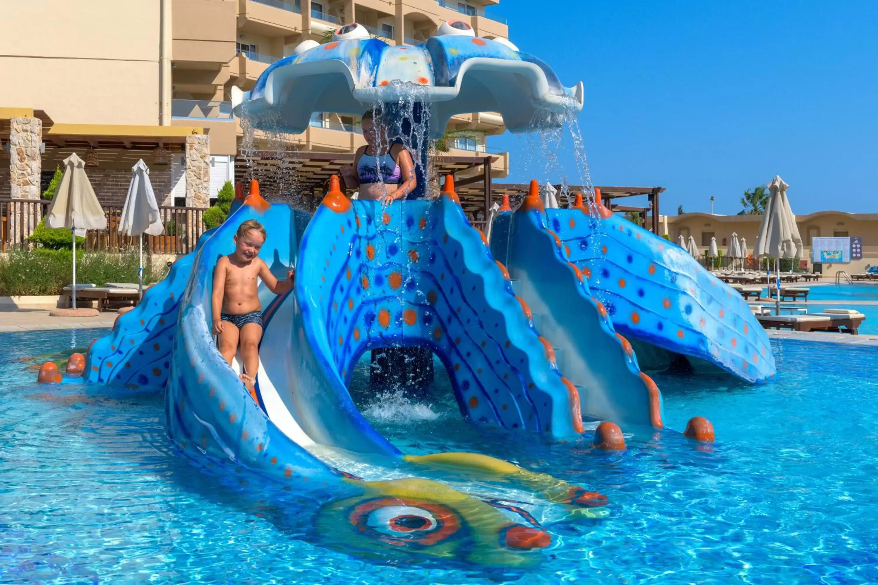Swimming pool, Water Park in Sun Beach Resort