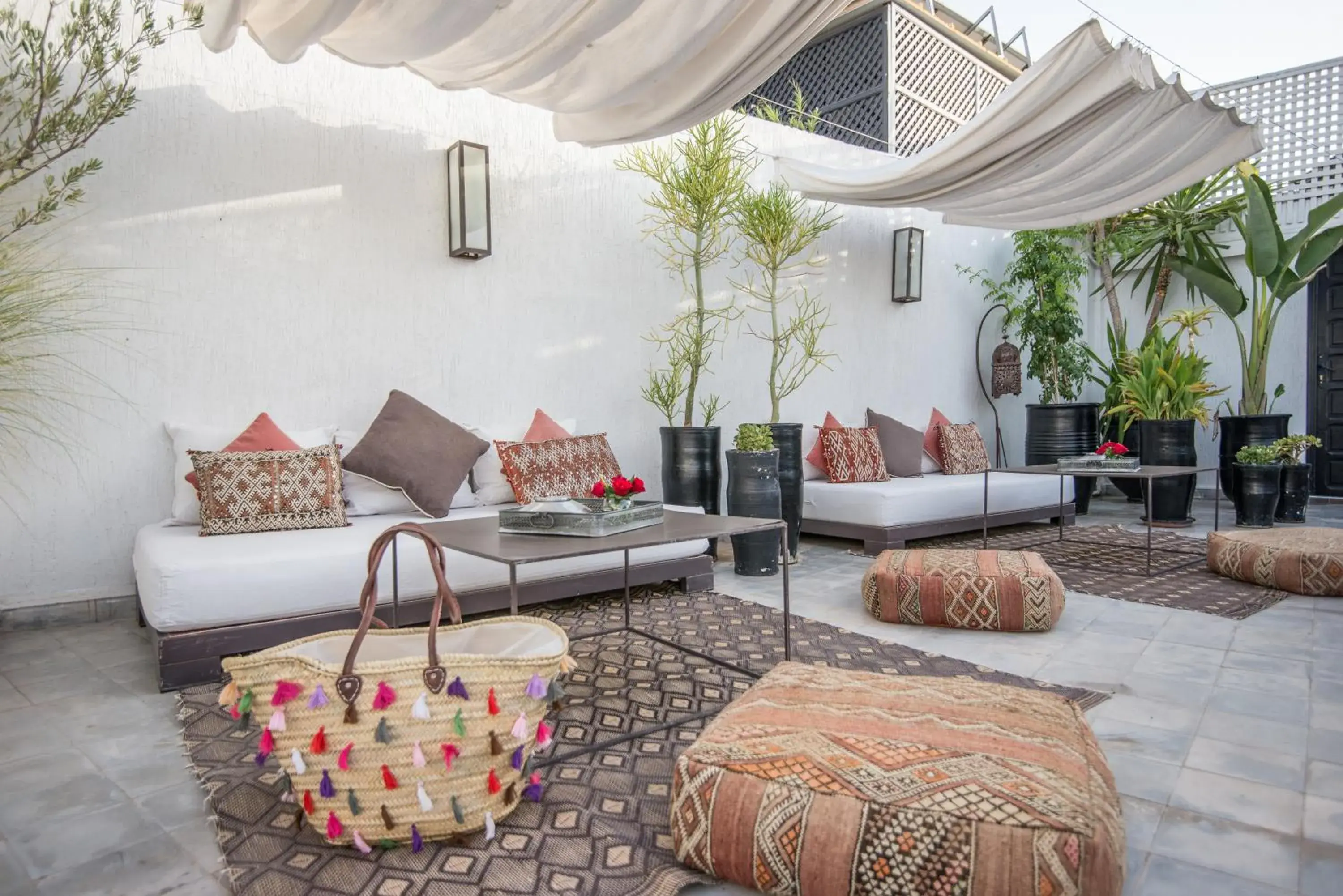 Patio, Lobby/Reception in Riad Villa Weng & Spa