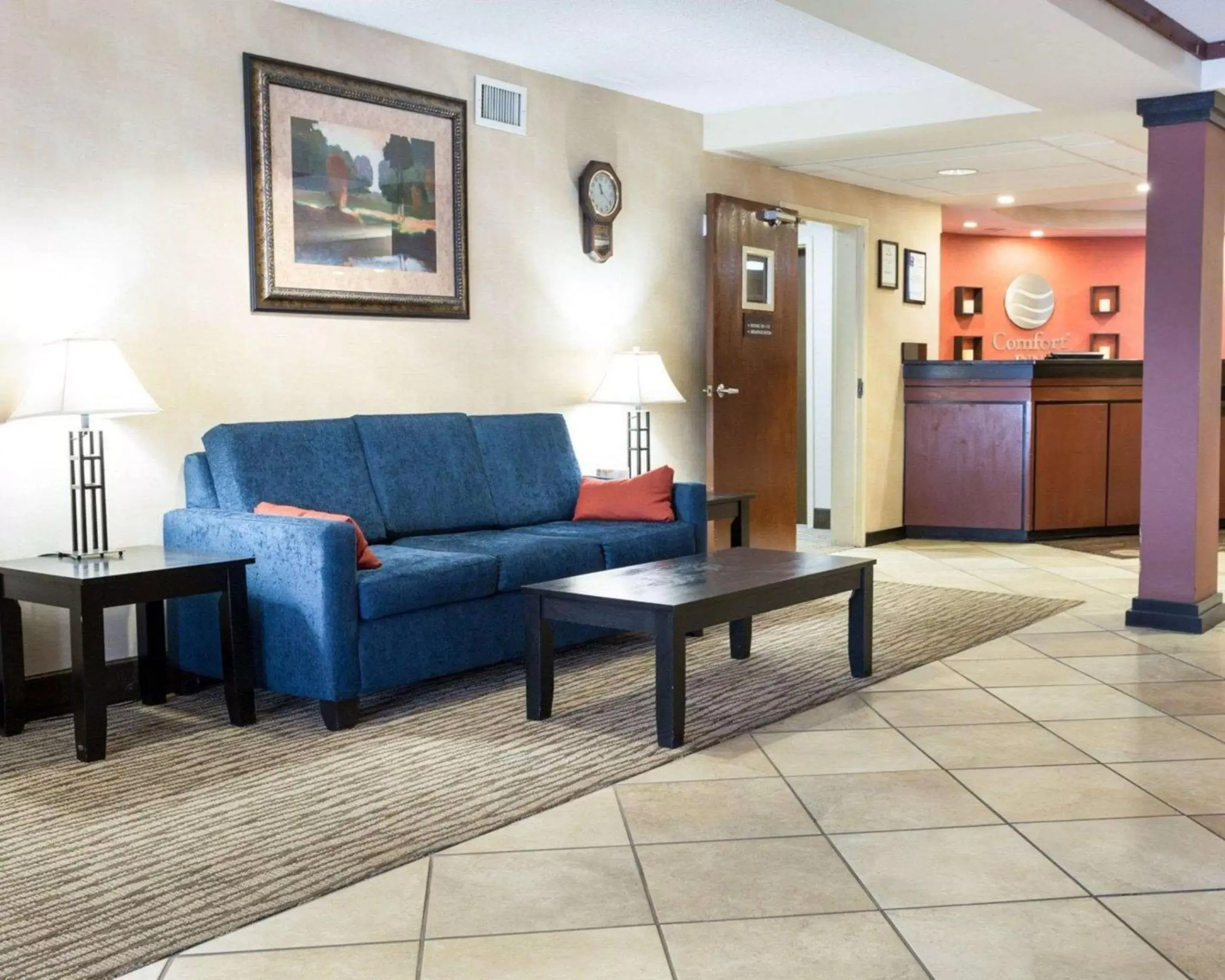 Lobby or reception in Comfort Inn Civic Center