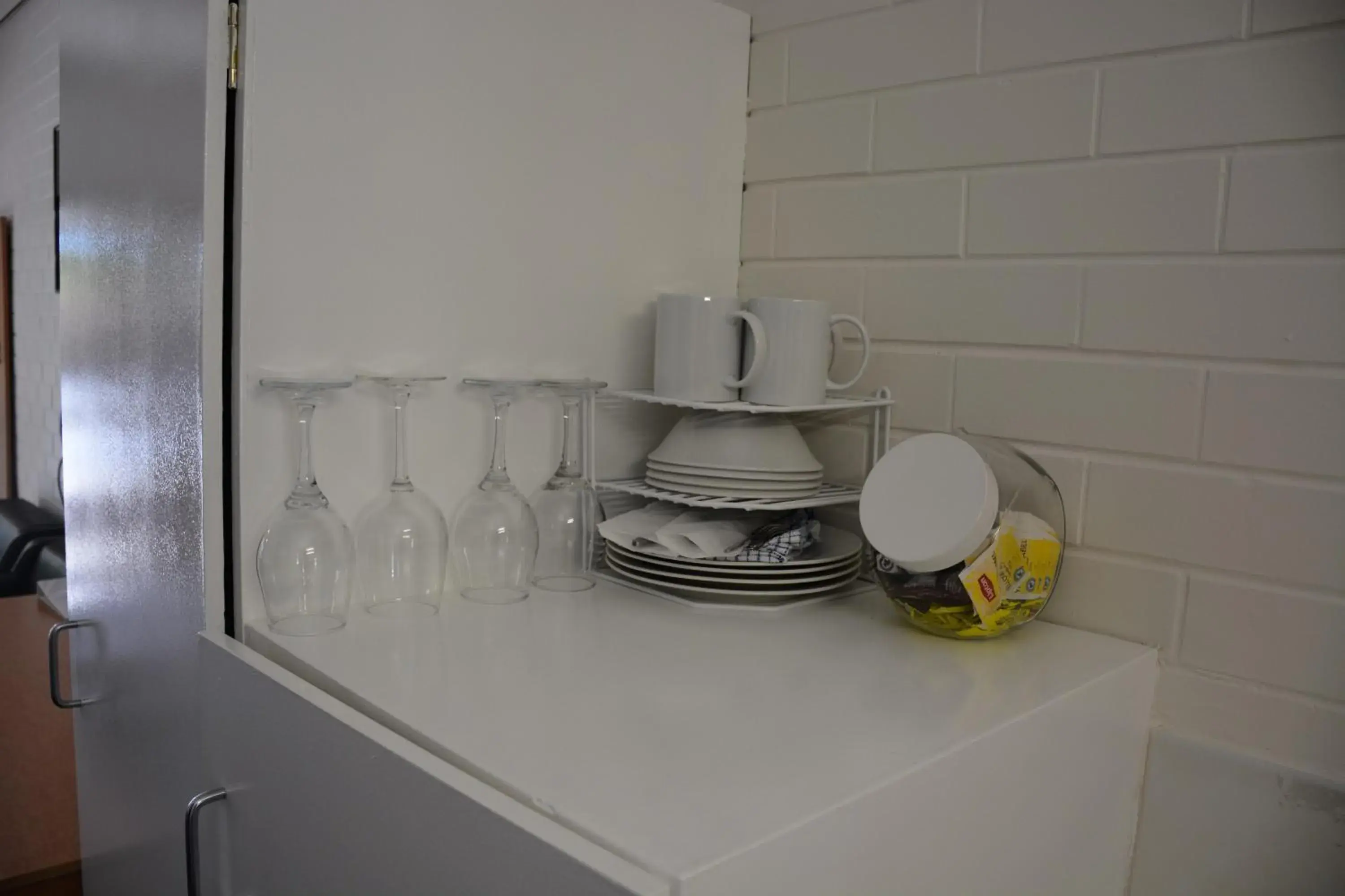 Kitchen/Kitchenette in Angaston Vineyards Motel