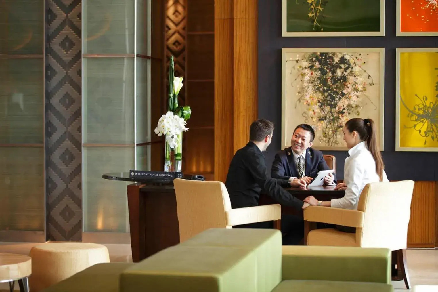 Lobby or reception in InterContinental Suzhou Hotel, an IHG Hotel