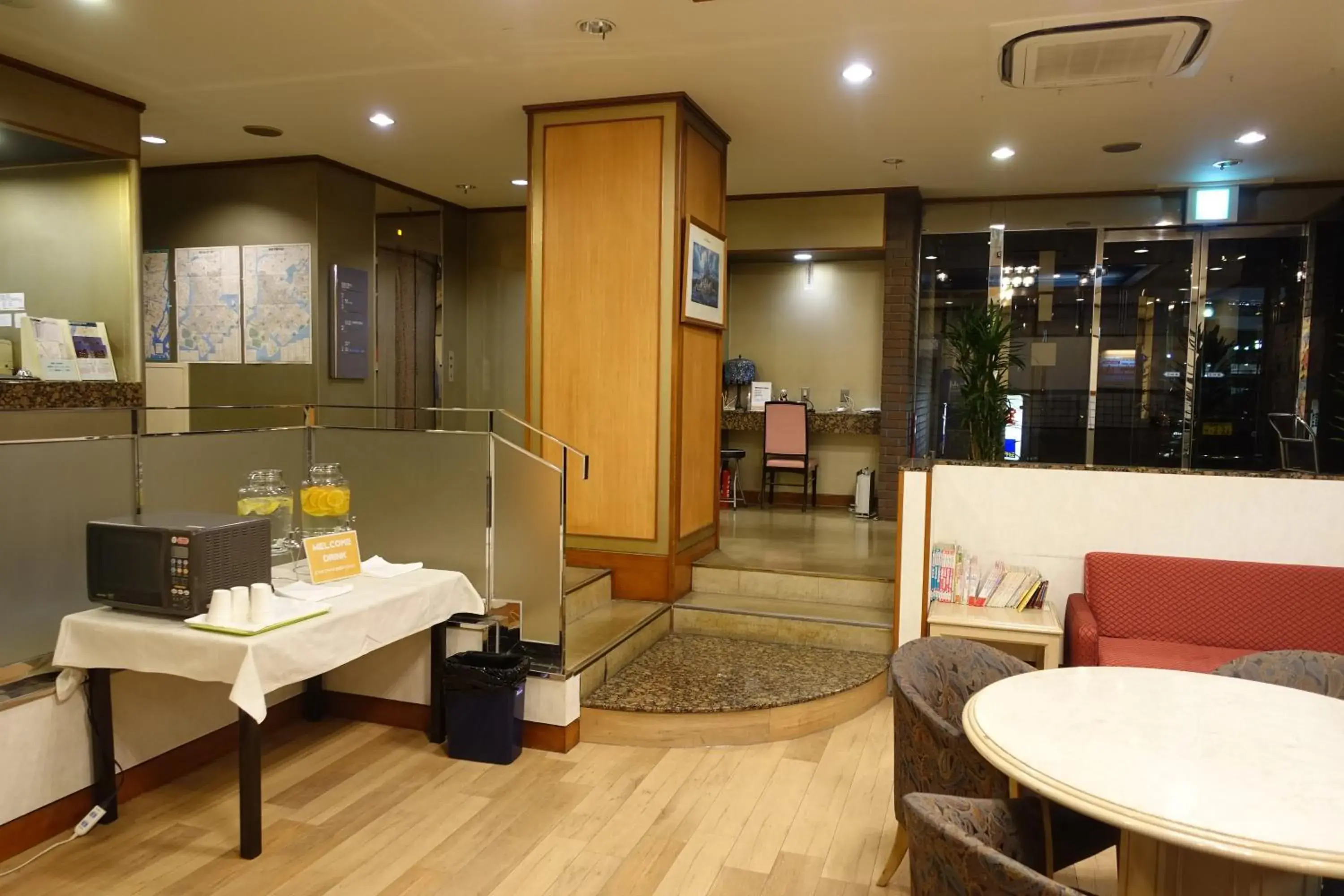 Restaurant/Places to Eat in Urayasu Beaufort Hotel