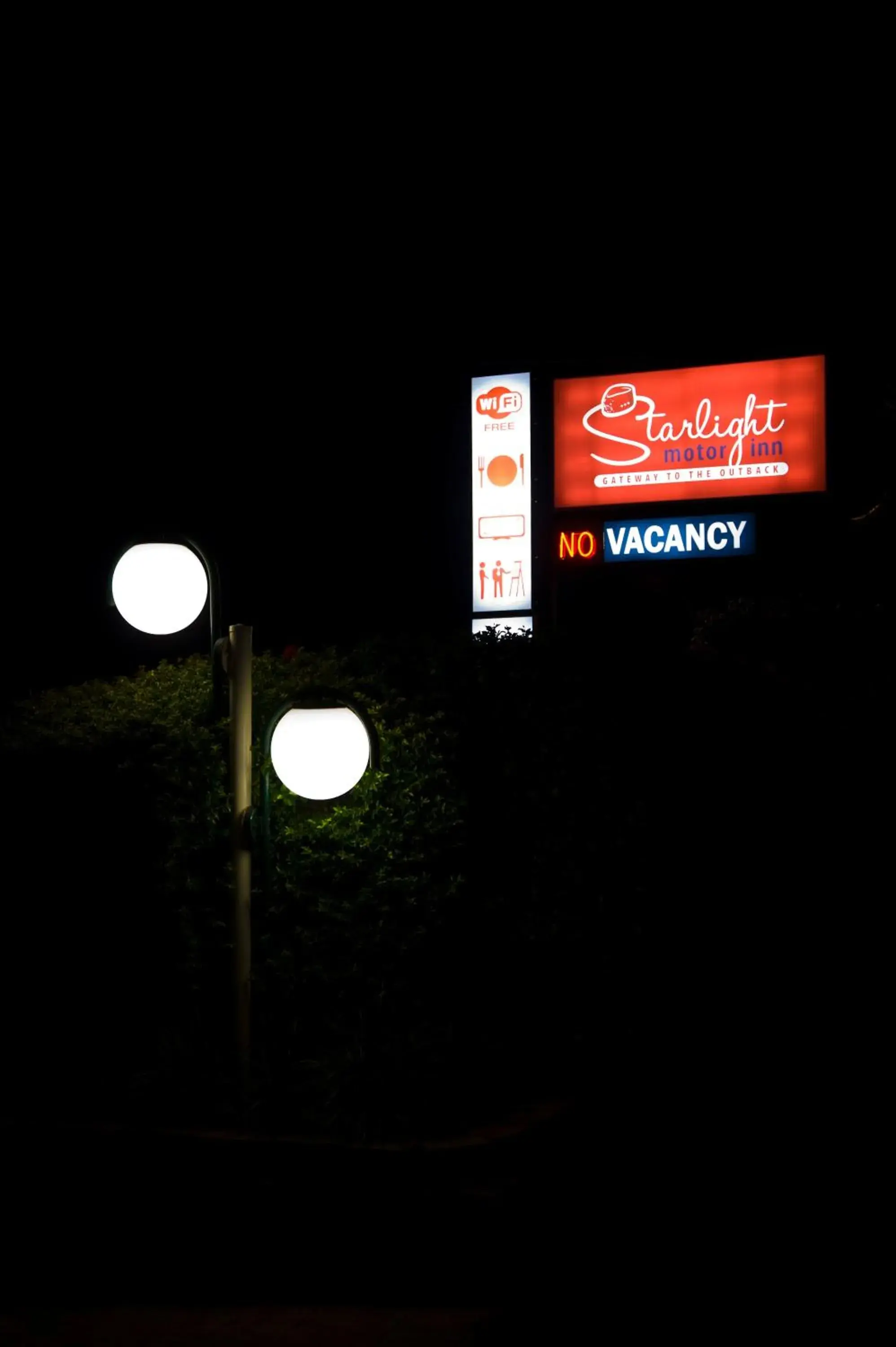 Property logo or sign in Starlight Motor Inn