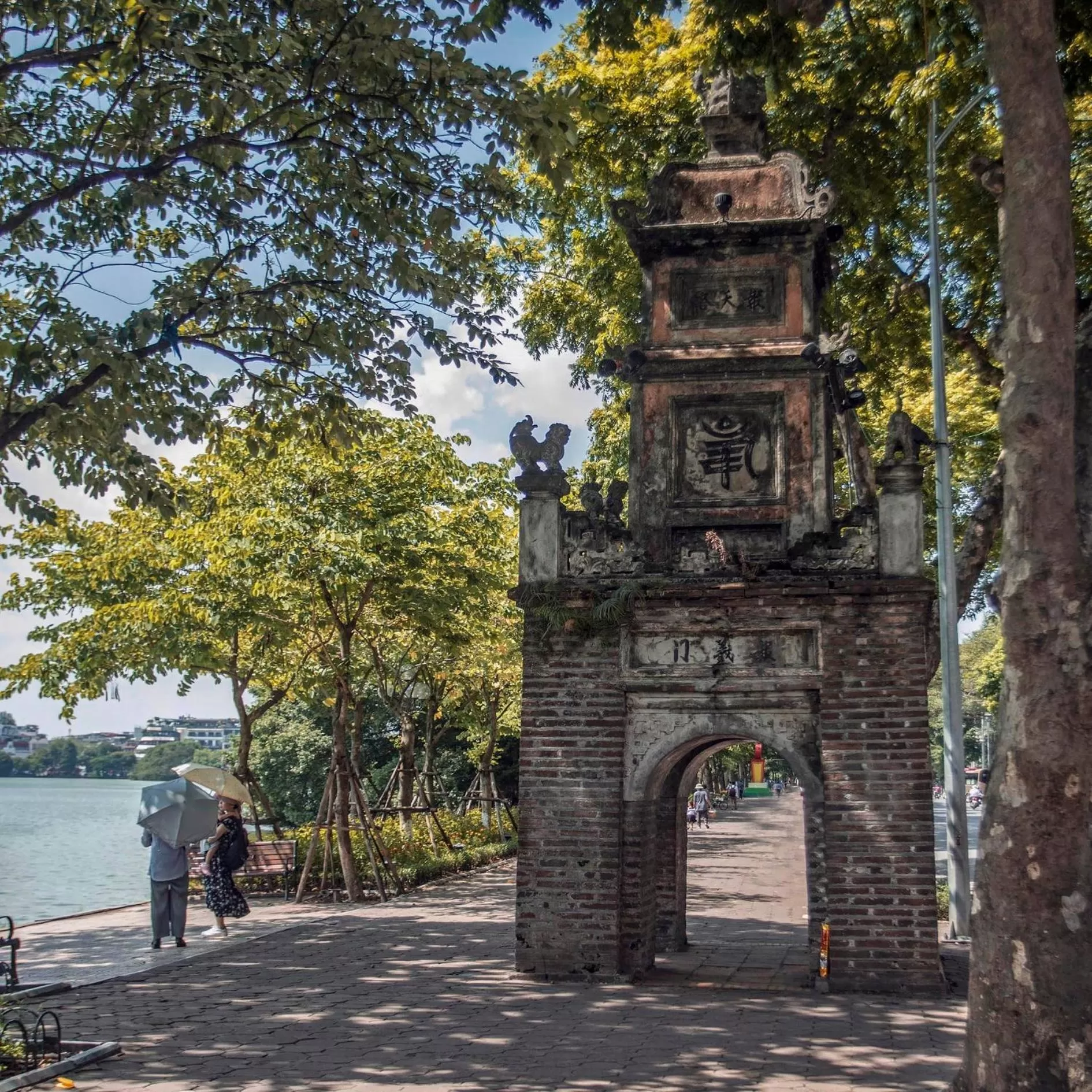 Nearby landmark in Ivy Hotel & Apartment
