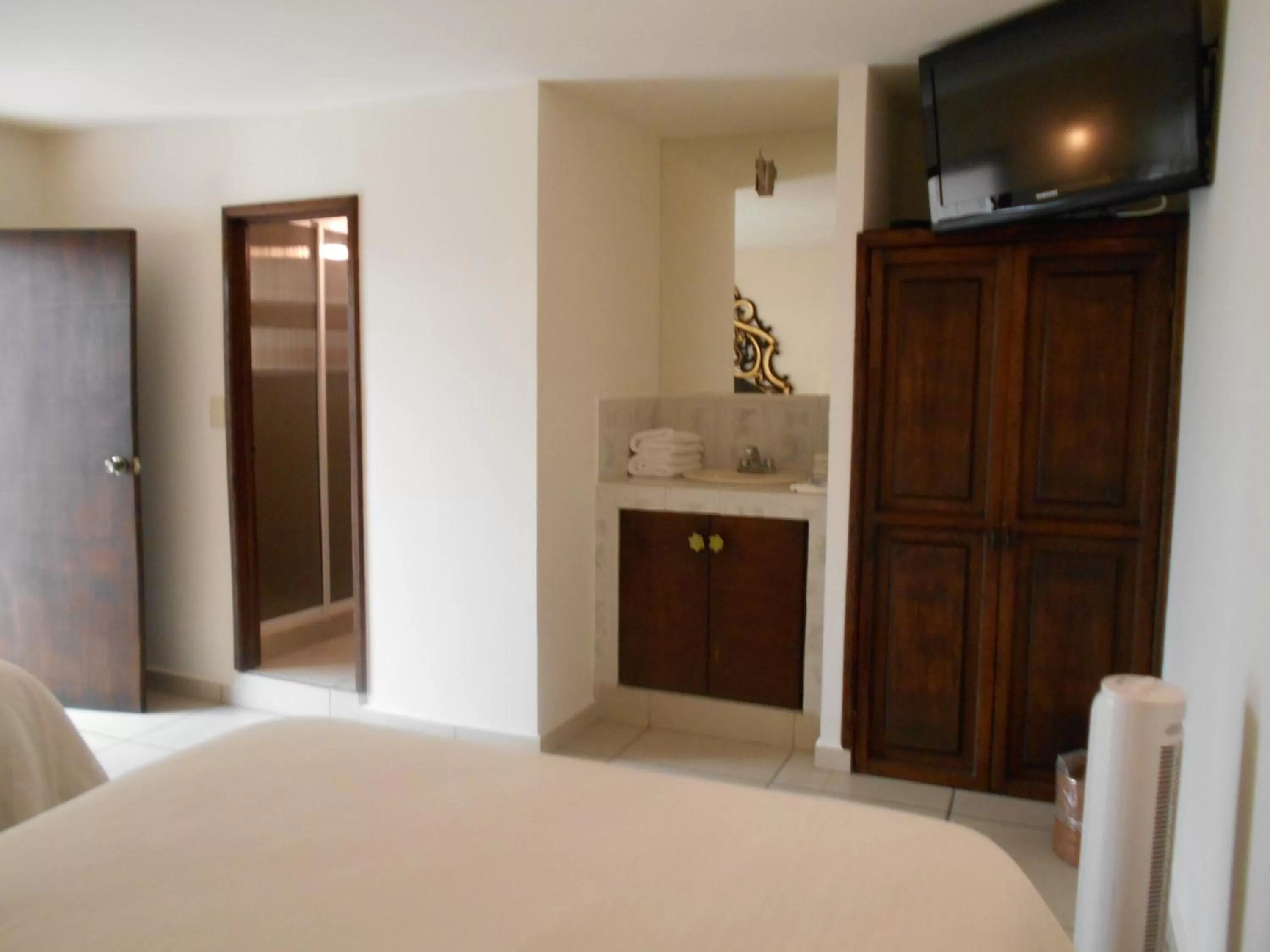 Photo of the whole room, Bed in Hotel Expres By Hosting House