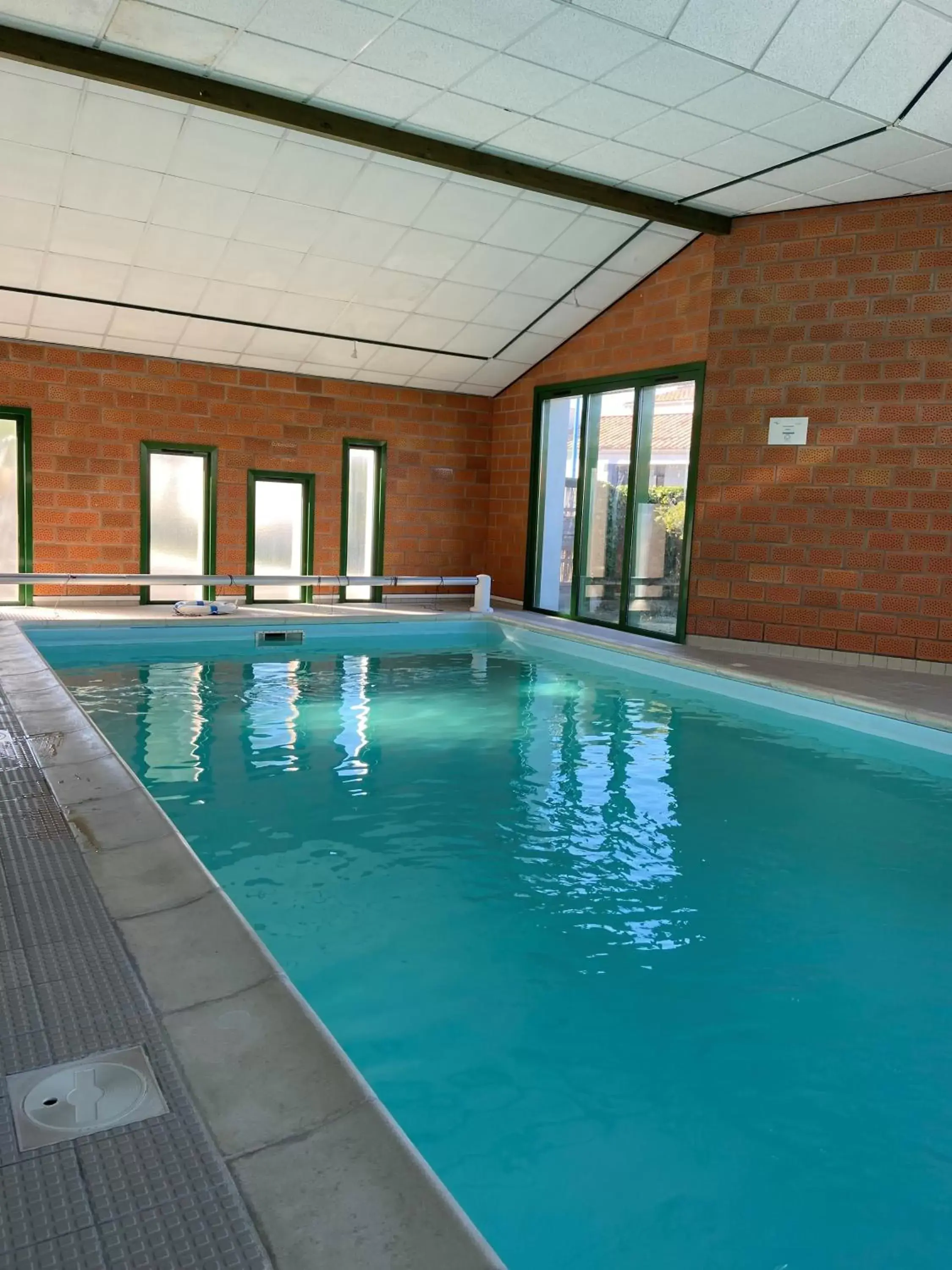 Swimming Pool in Hôtel Le Gois