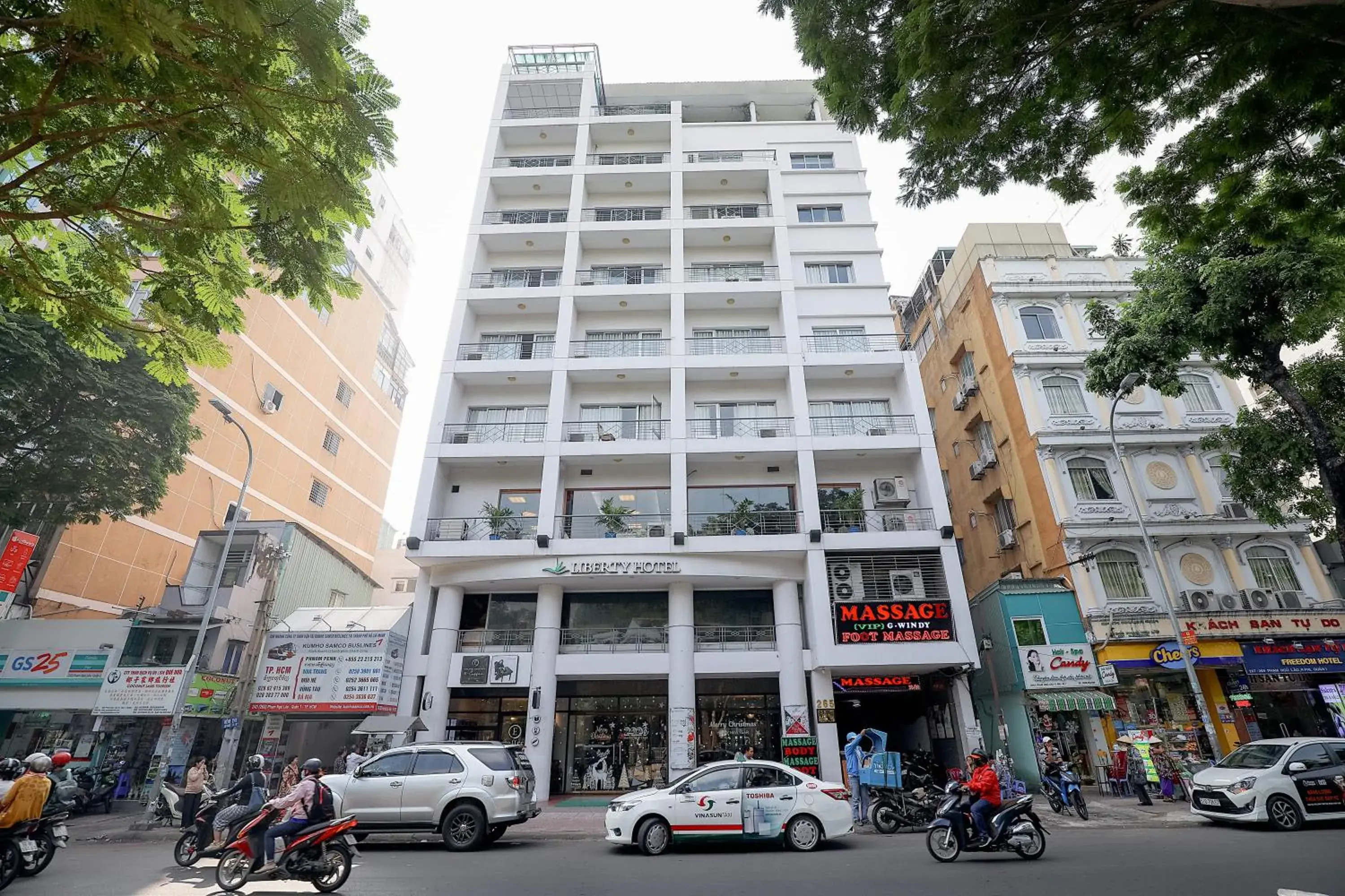 Property Building in Liberty Hotel Saigon Parkview