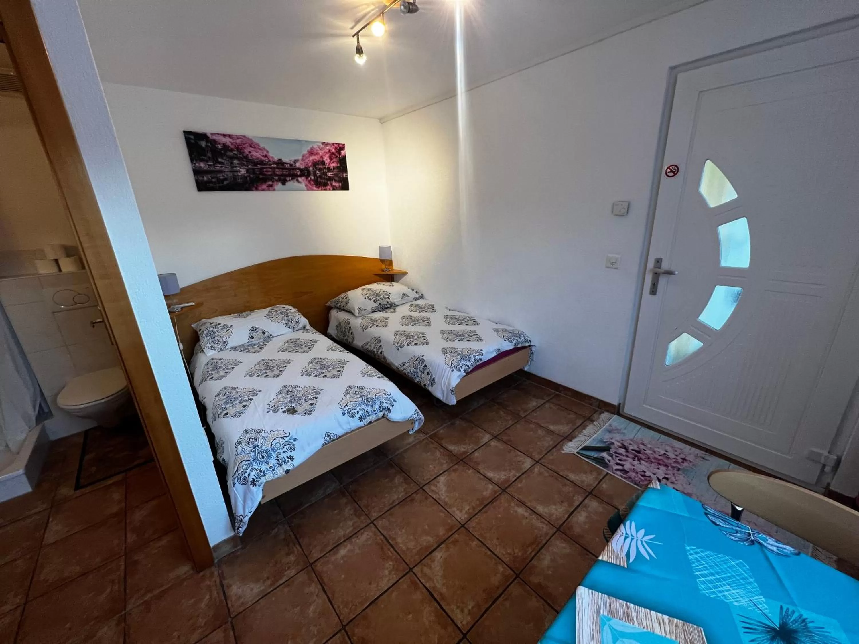 Bed in Gîte la Cigale