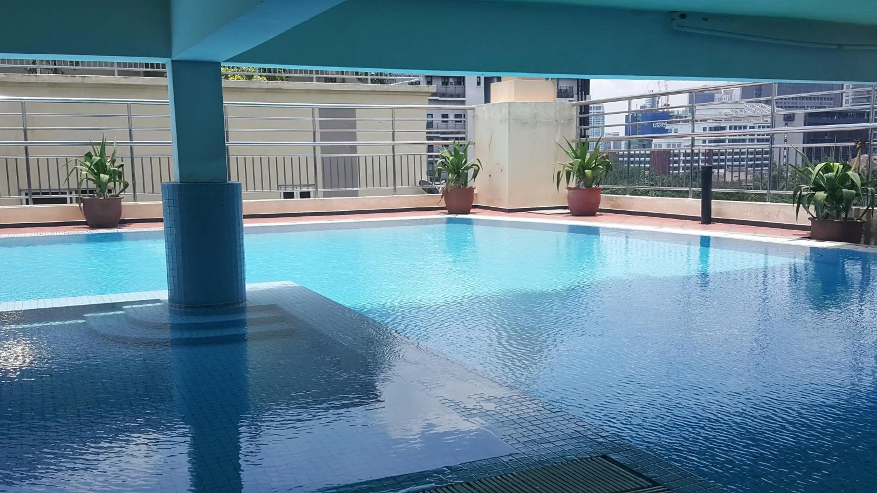 Pool view, Swimming Pool in Holiday Place Kuala Lumpur