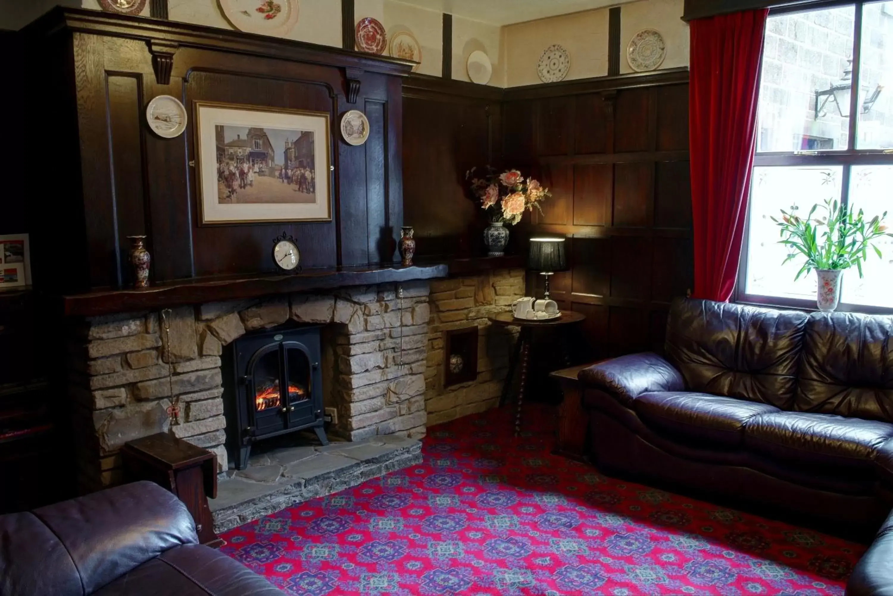 Communal lounge/ TV room, Seating Area in The Old White Lion Hotel