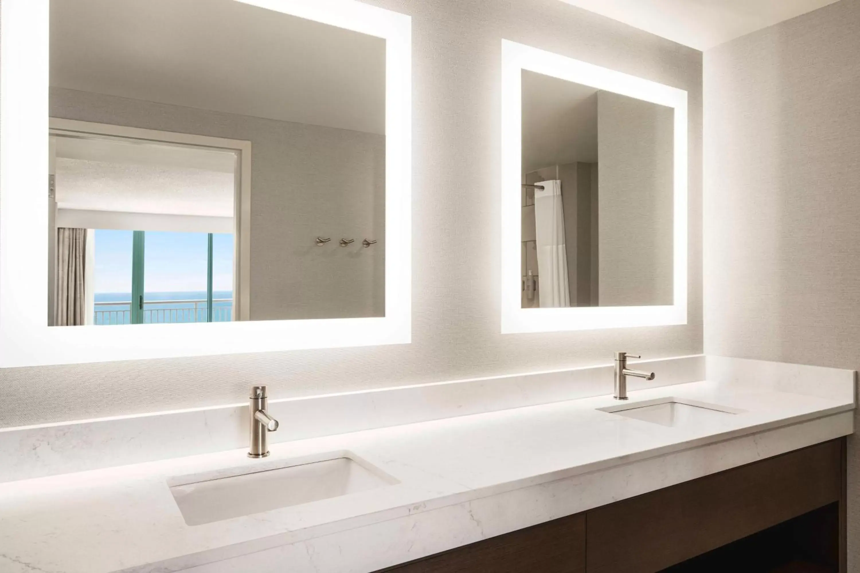 Bathroom in Hampton Inn Virginia Beach-Oceanfront South