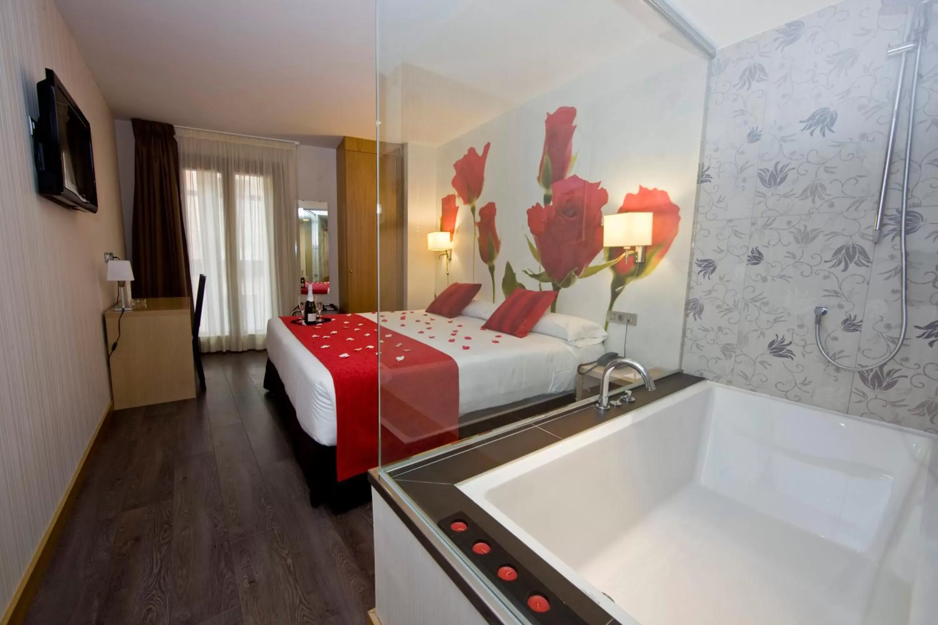 Superior Double Room in ELE Enara Boutique Hotel