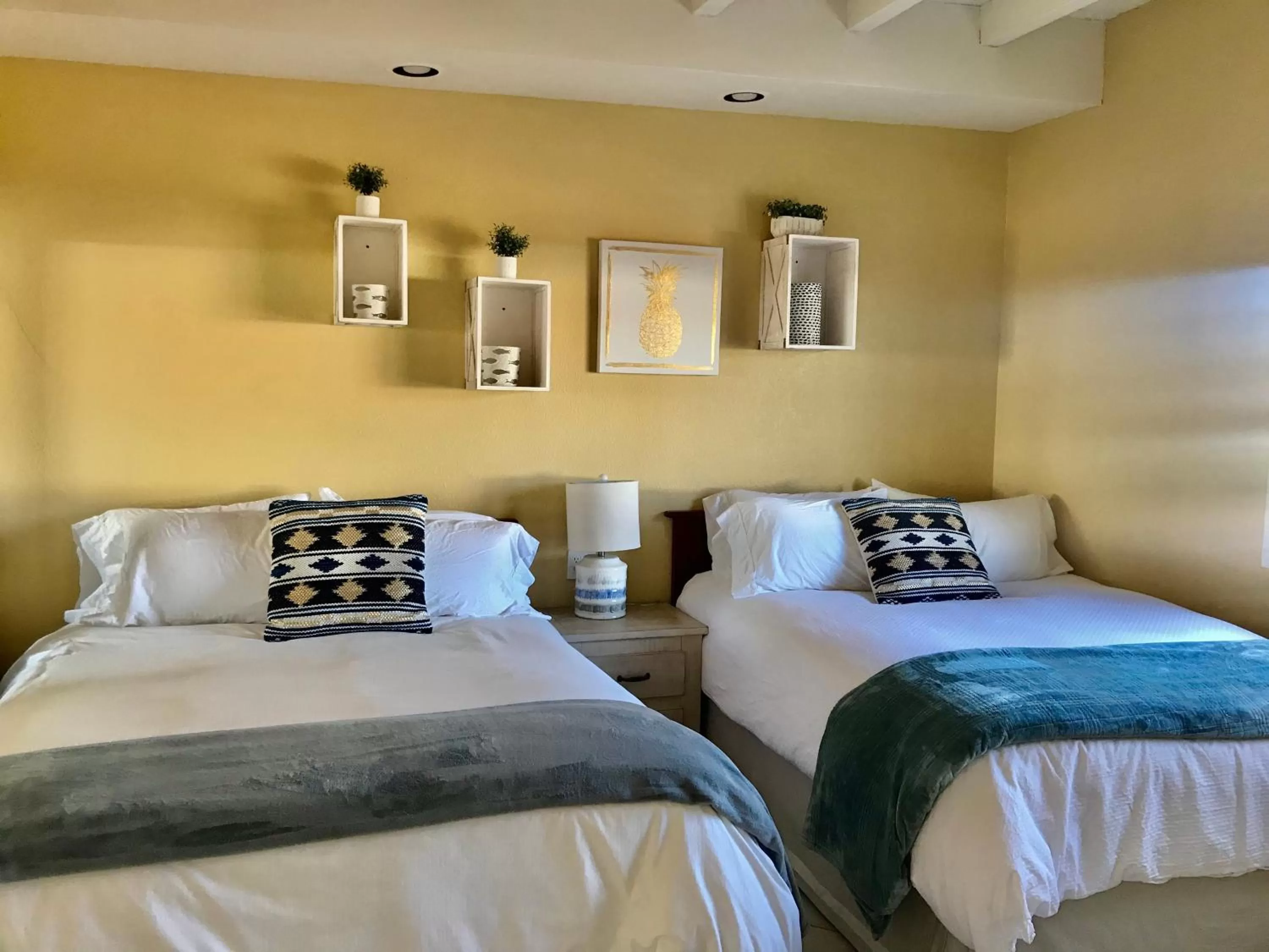 Bedroom, Bed in Quinta Pacifica Beachfront Villas